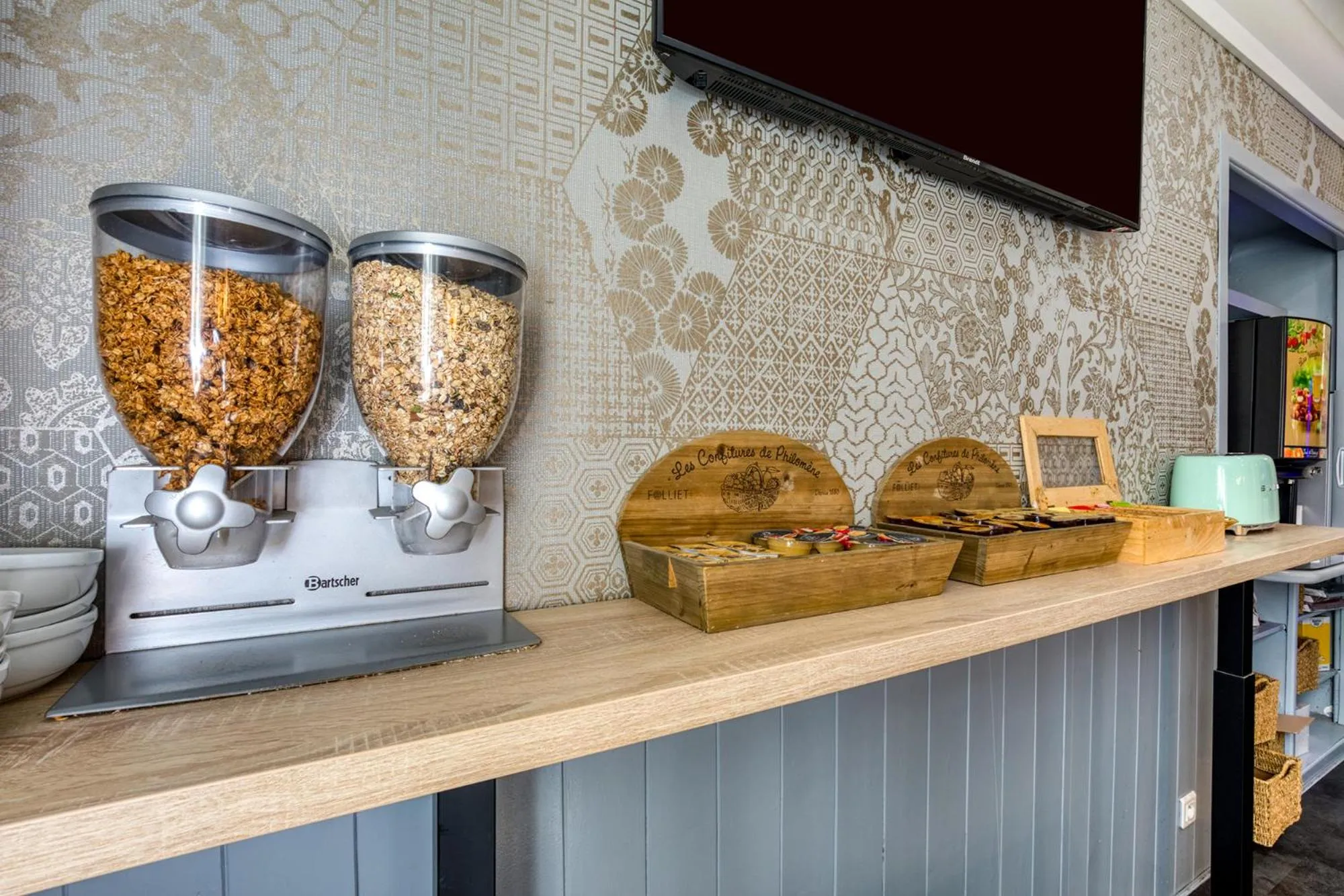 Breakfast in Hôtel Mistral Comédie Saint Roch