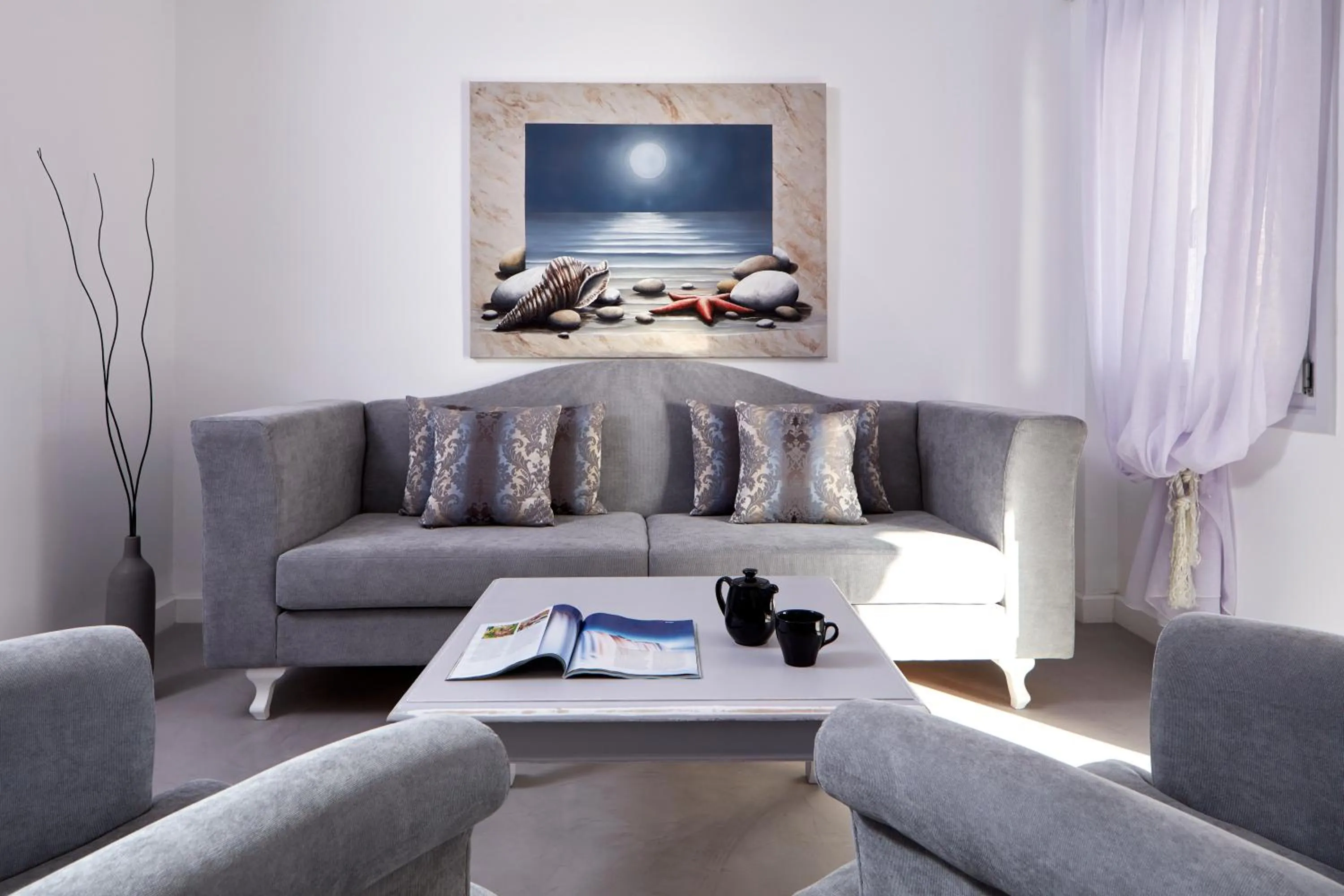 Living room in Orabel Suites Santorini (Adults Only)