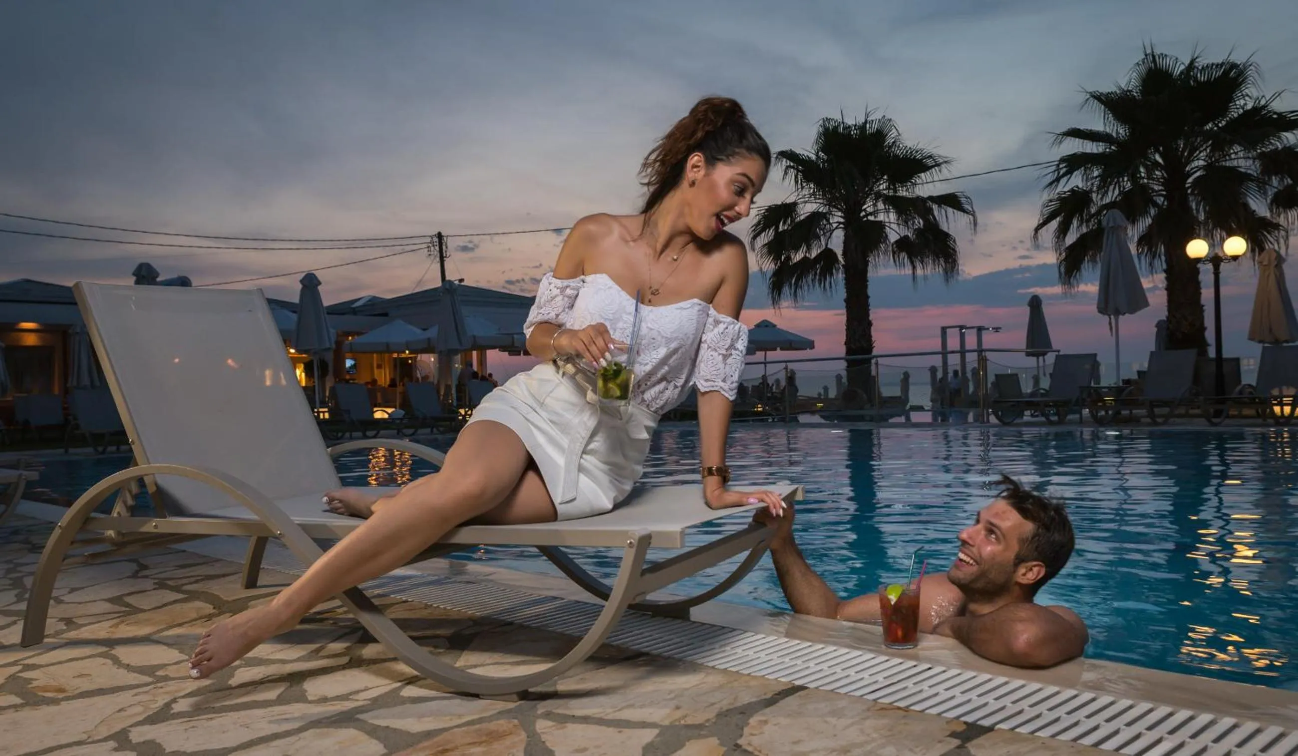 Swimming pool in Acharavi Beach Hotel