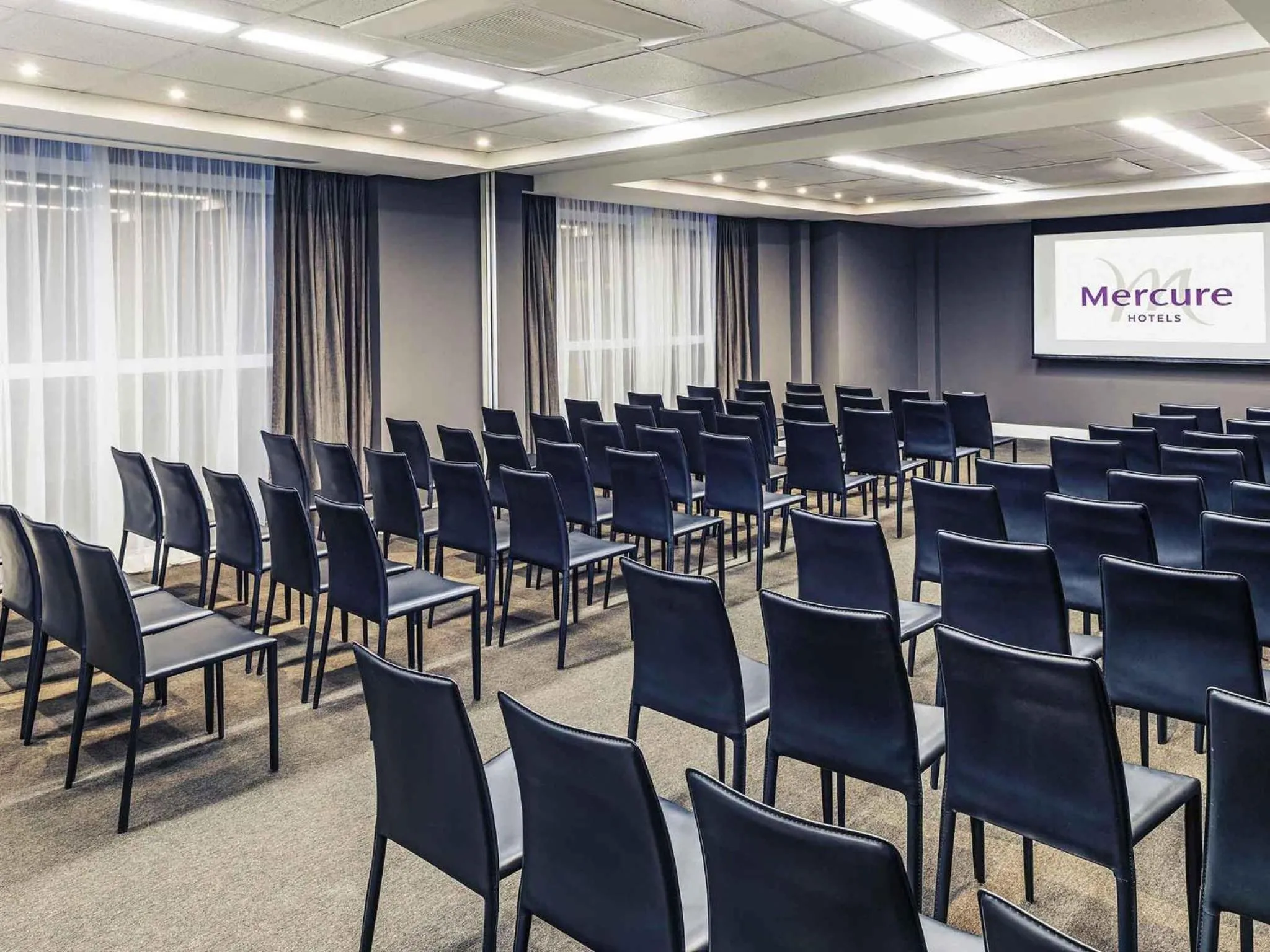 Meeting/conference room in Mercure Ribeirão Preto
