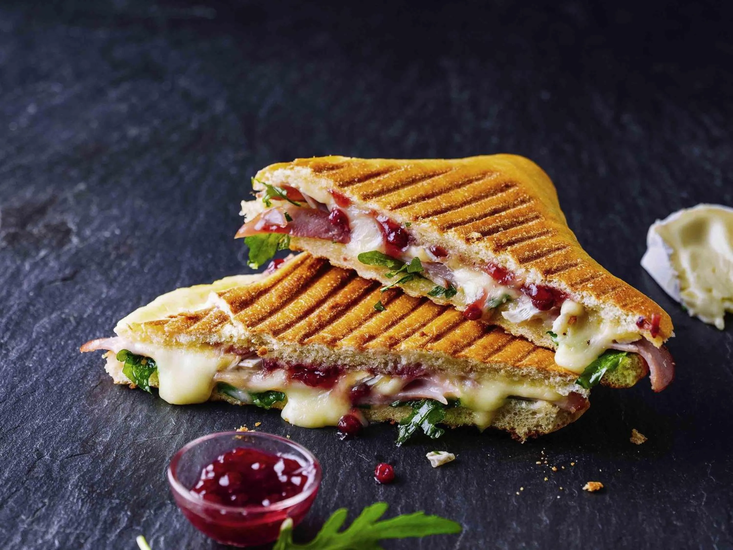 Lounge or bar in Ibis Leipzig City