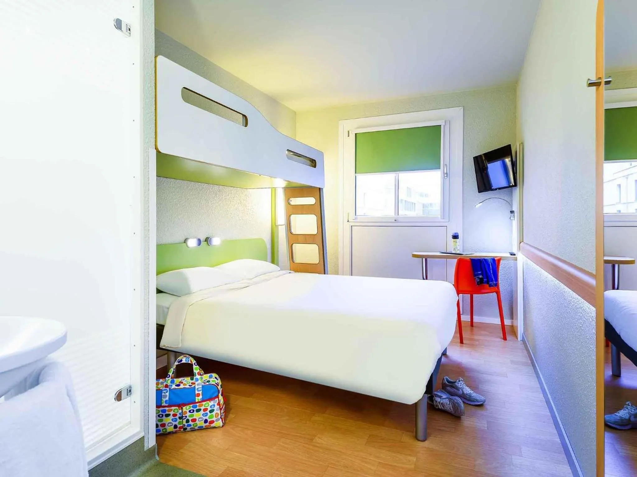 Bedroom in Ibis Budget Leipzig City