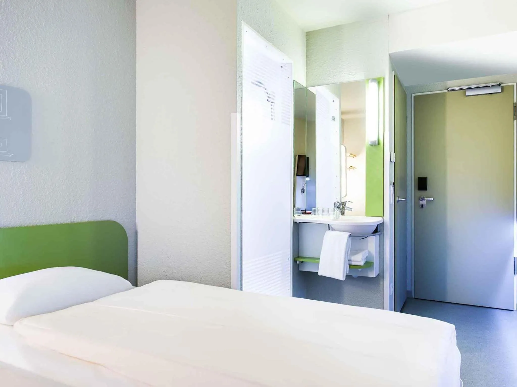 Bedroom in Ibis Budget Leipzig City