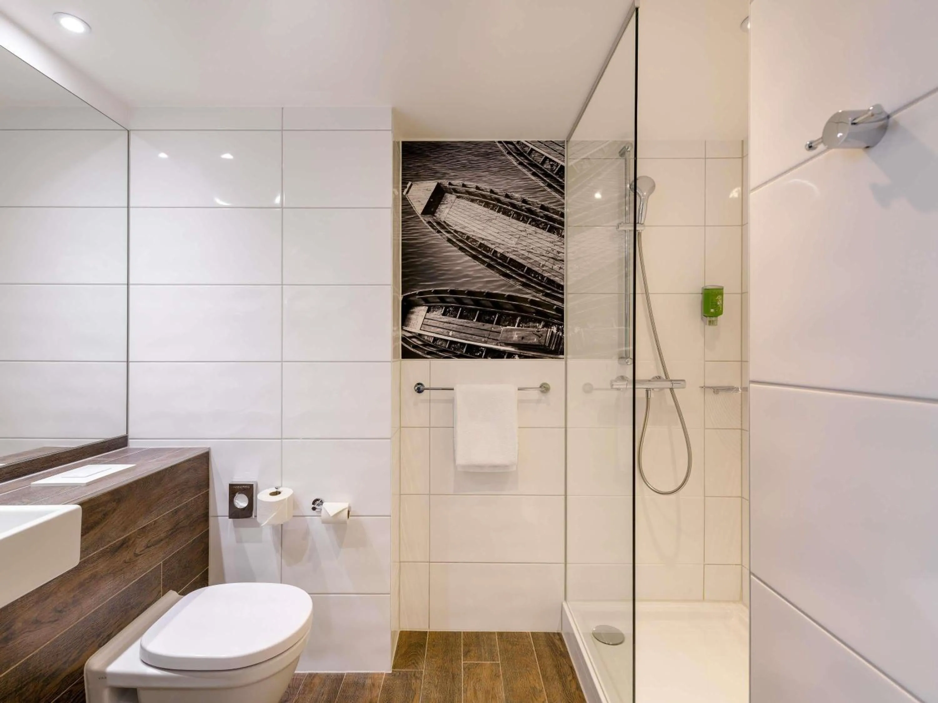 Bedroom in ibis Styles Tuebingen