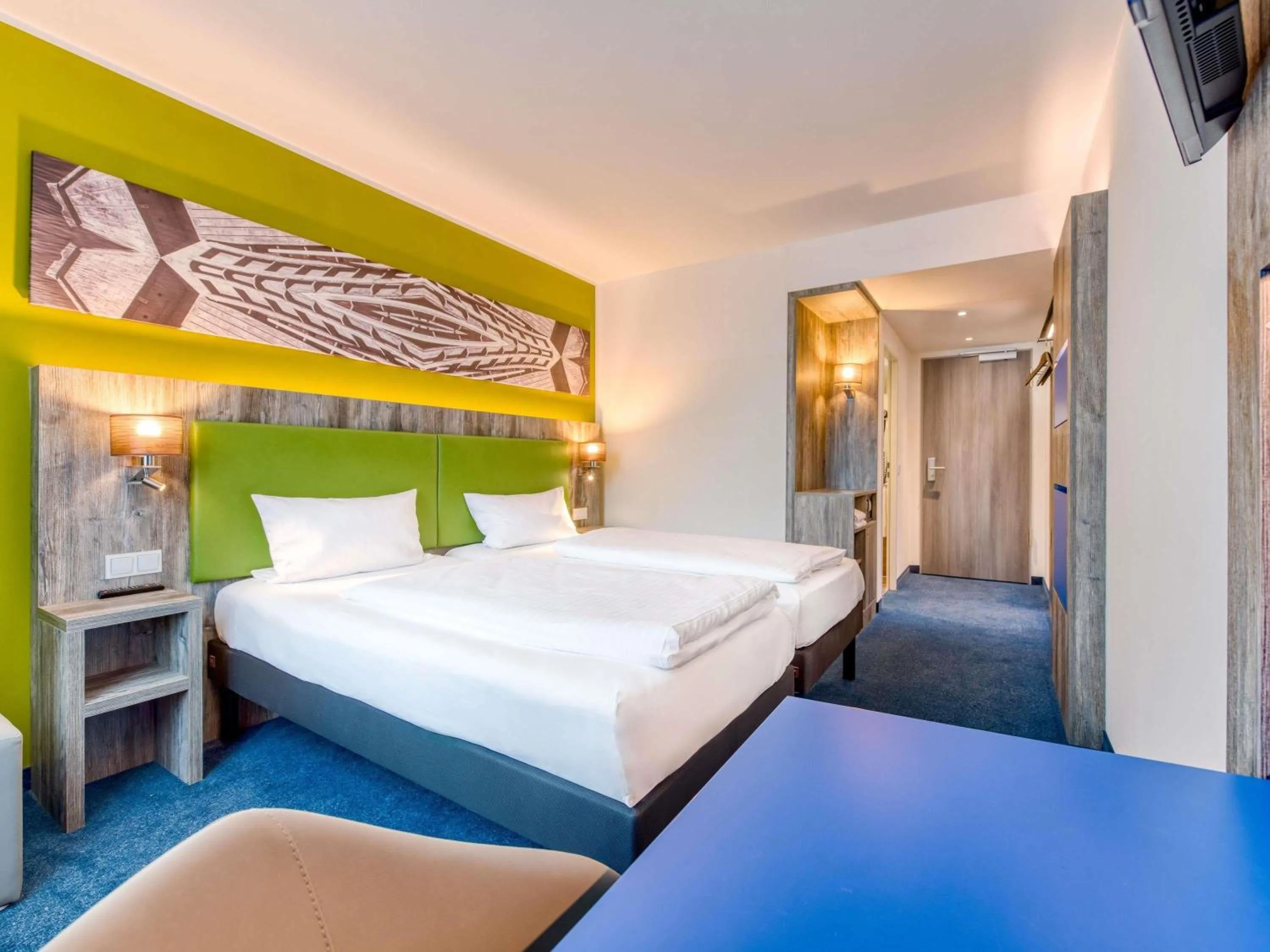Bedroom, Bed in ibis Styles Tuebingen