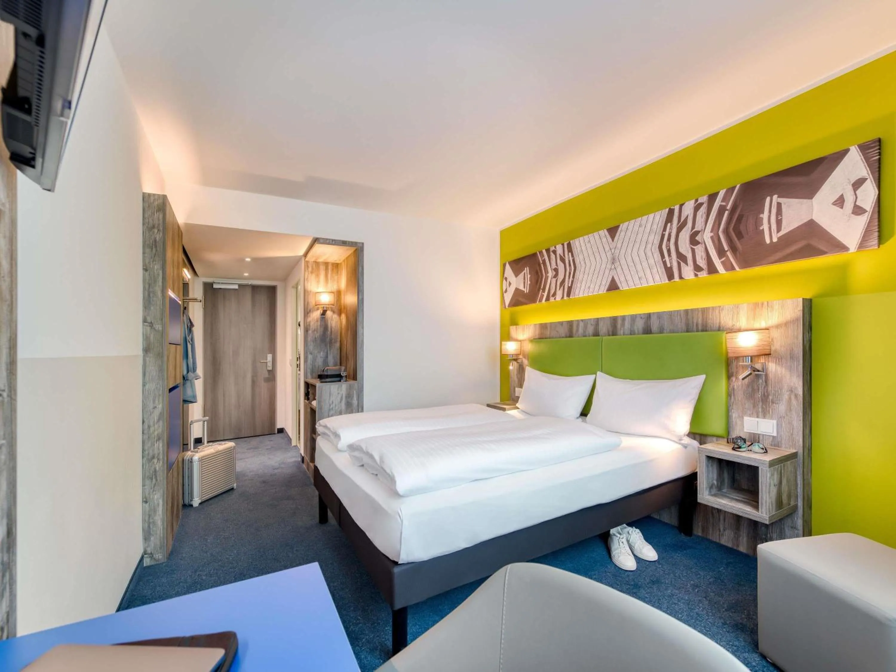 Bedroom, Bed in ibis Styles Tuebingen