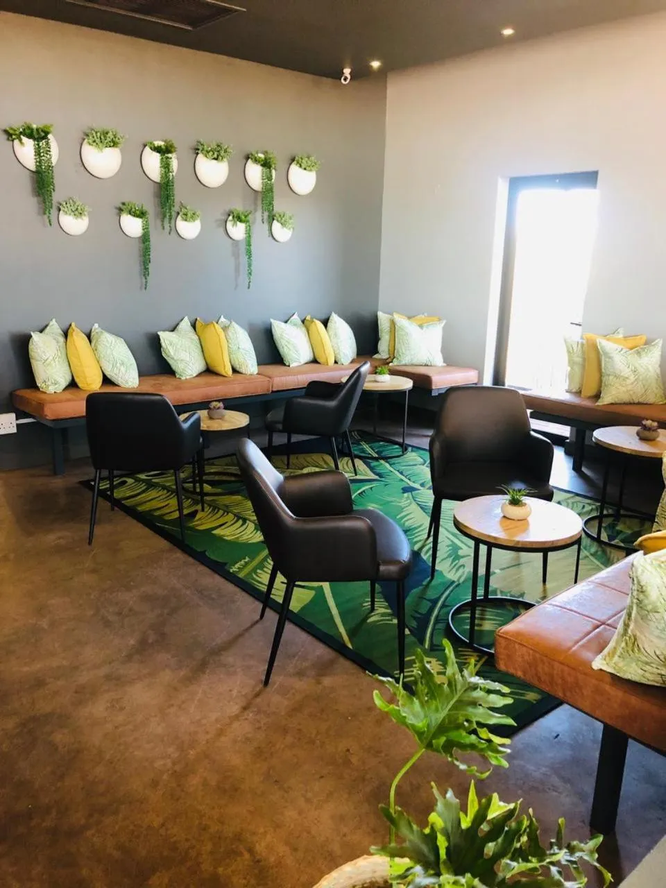 Lounge or bar in aha Kathu Hotel