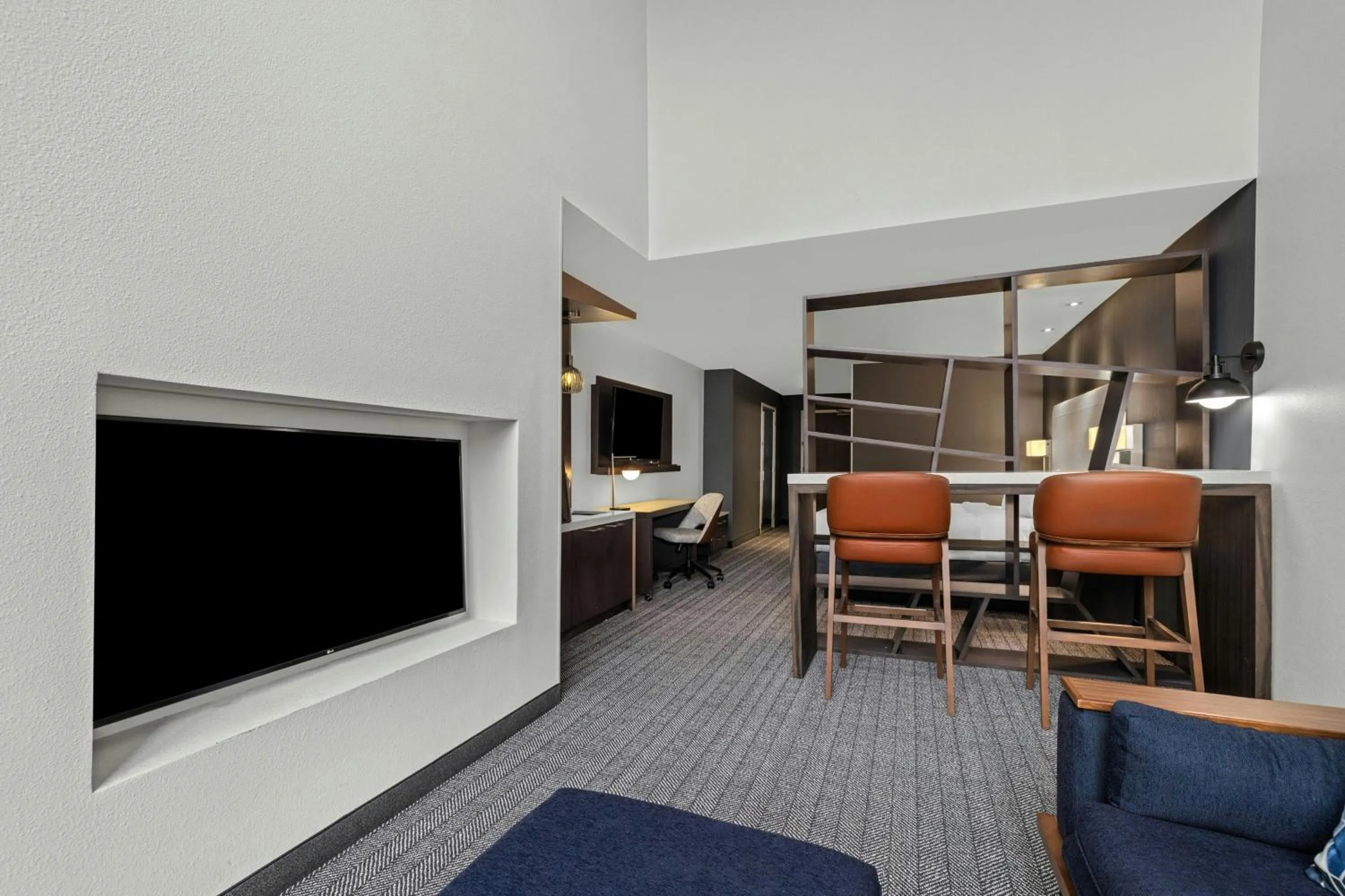 Photo of the whole room, Bed in Courtyard by Marriott Oxford