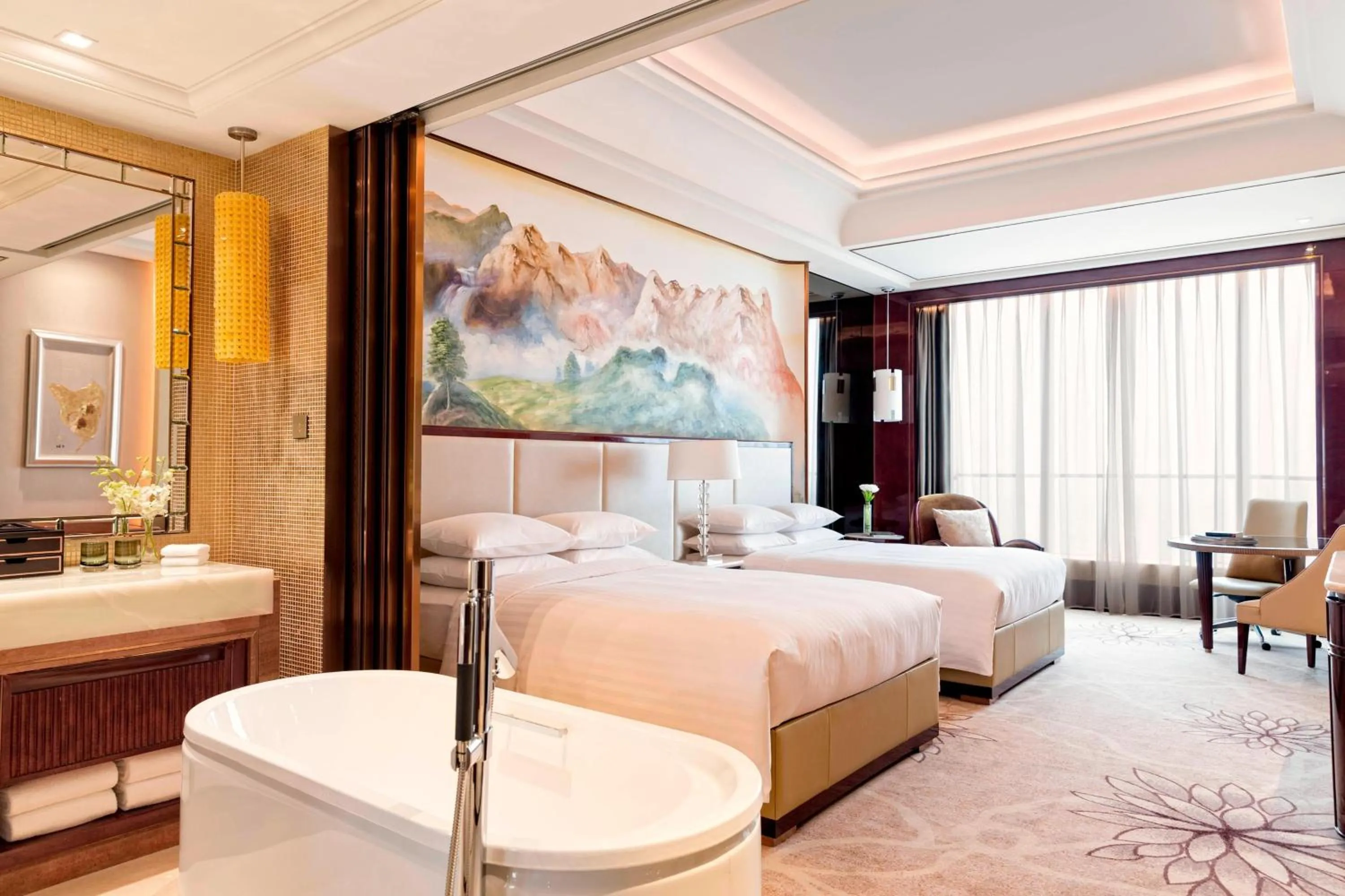 Photo of the whole room, Bed in Yiwu Marriott Hotel