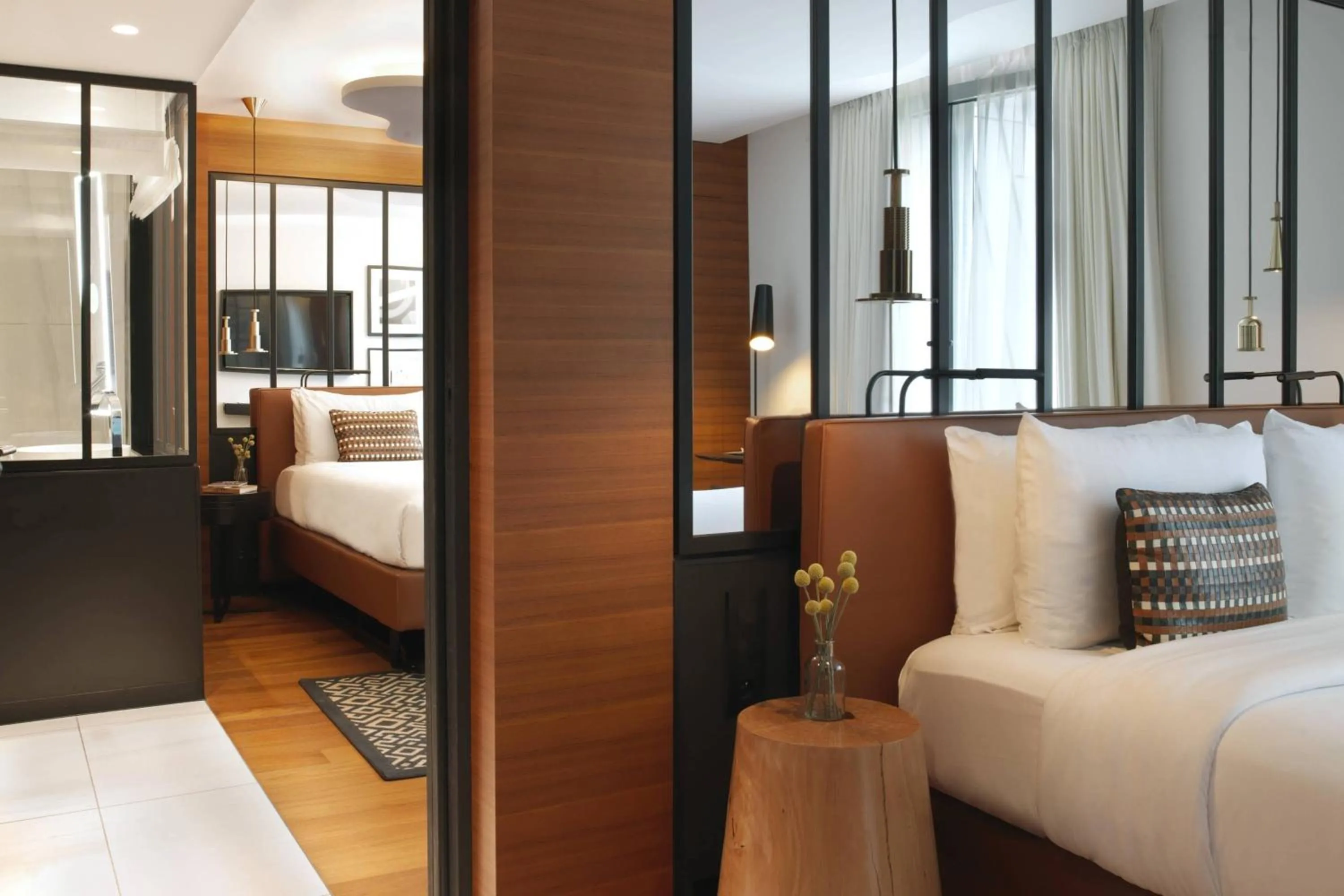 Photo of the whole room, Bed in Renaissance Paris Republique Hotel & Spa