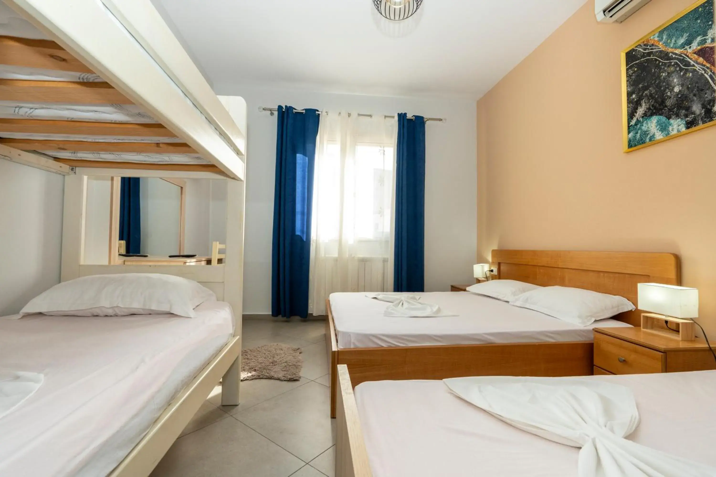 Quadruple Room in Hotel Shkodra L Quadruple Room in Hotel Shkodra L