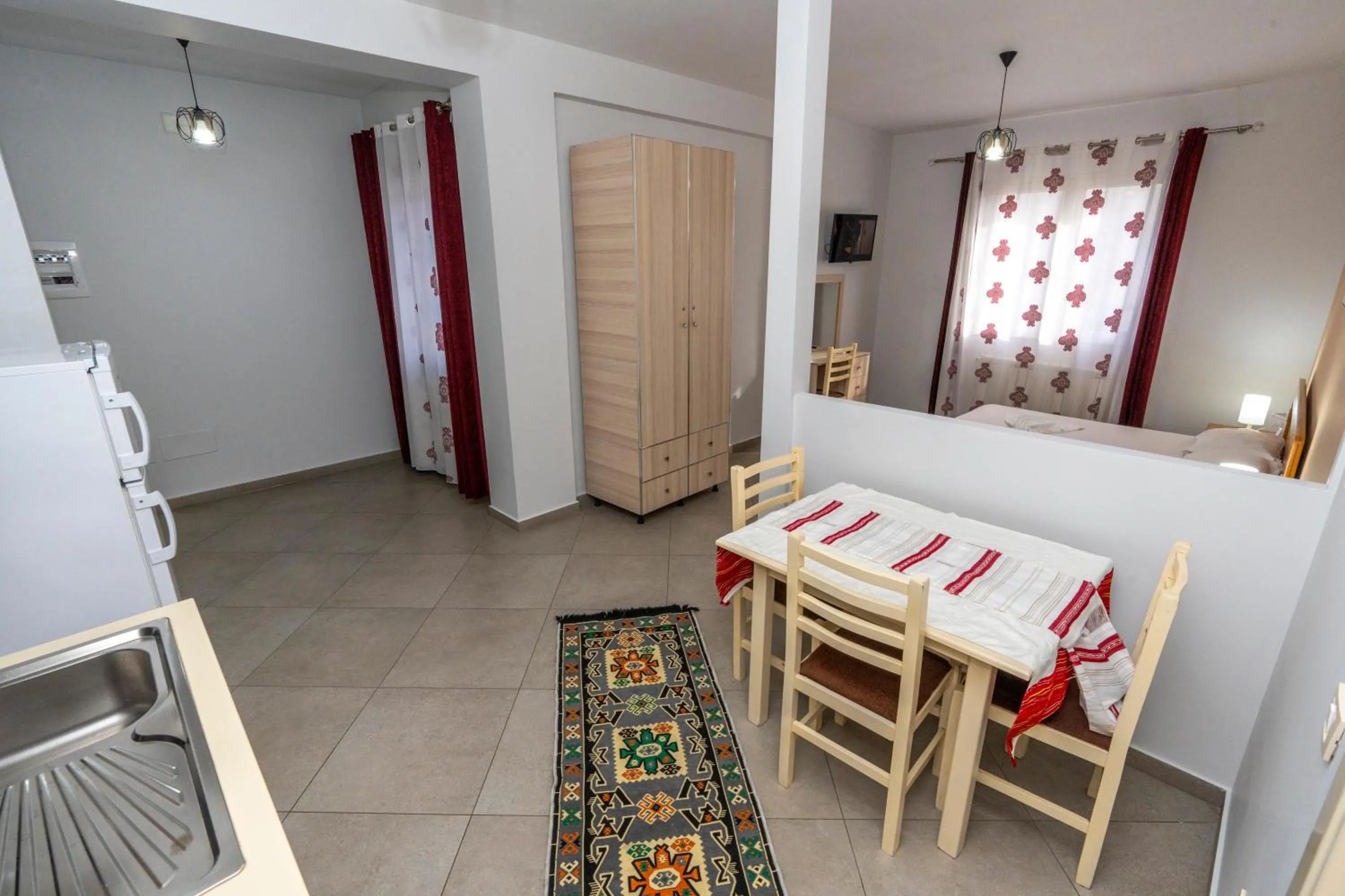 Bed in Hotel Shkodra L