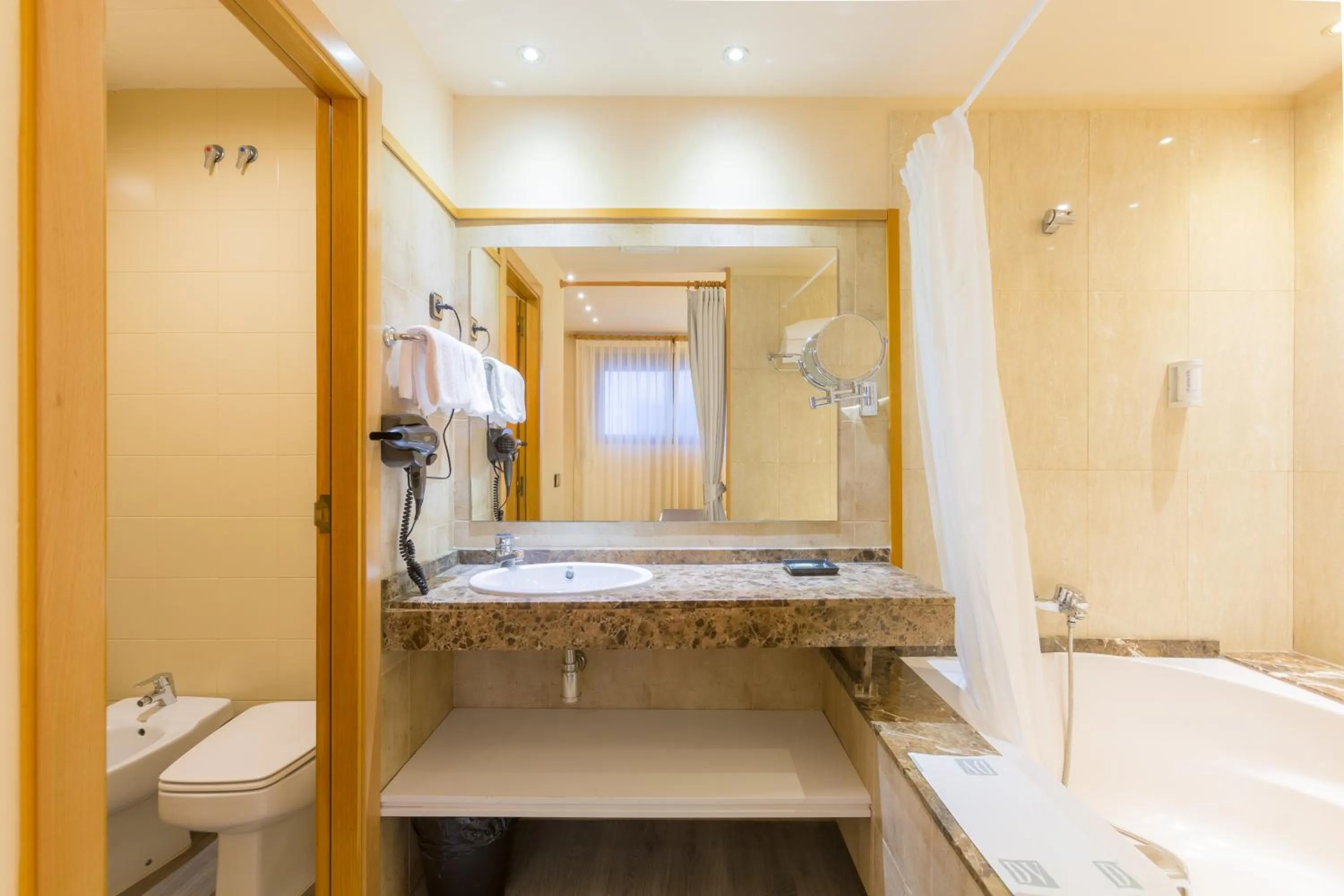 Bathroom in Apartamentos DV