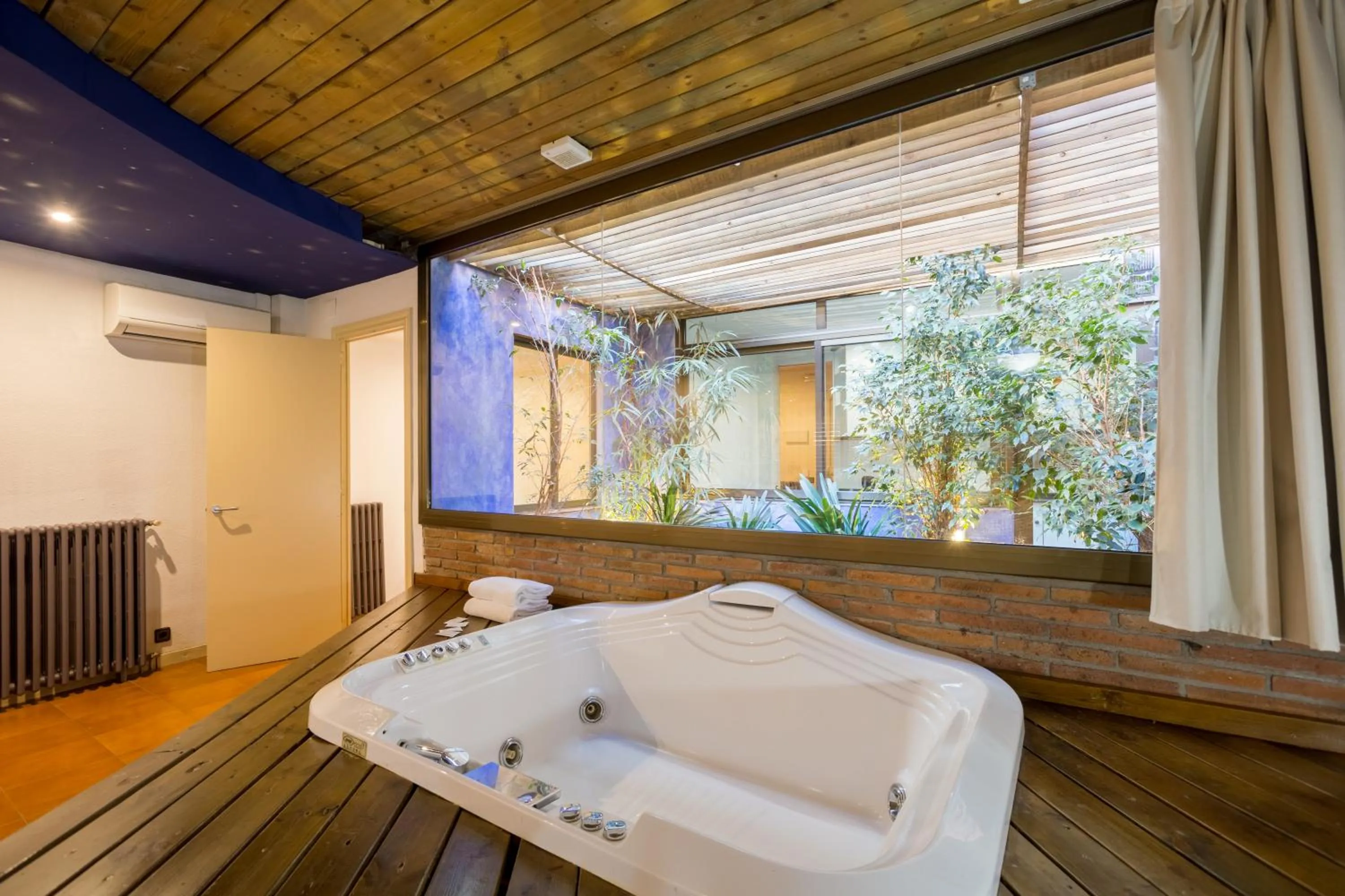 Decorative detail in Apartamentos DV