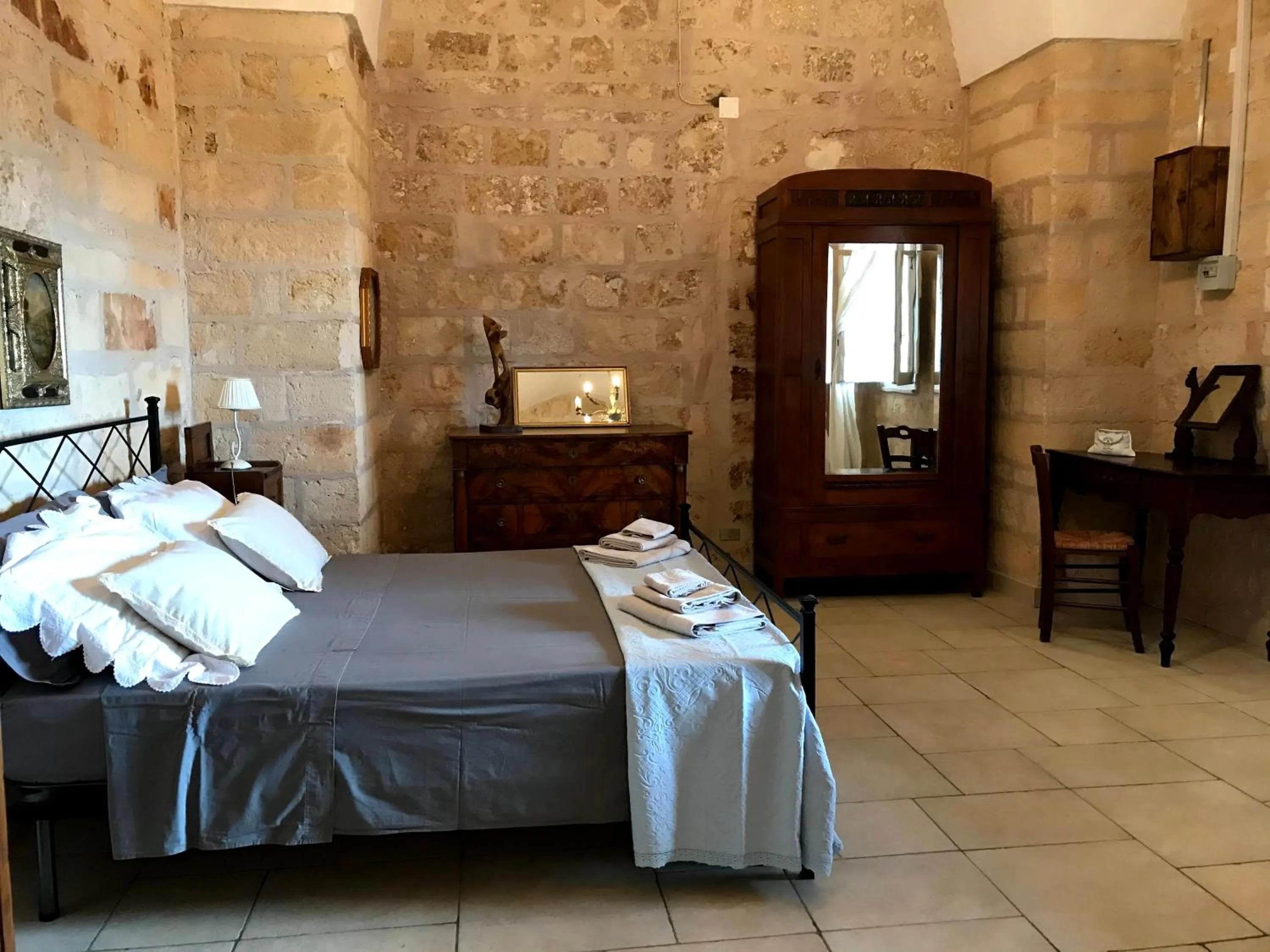 Bed in Masseria Scianne