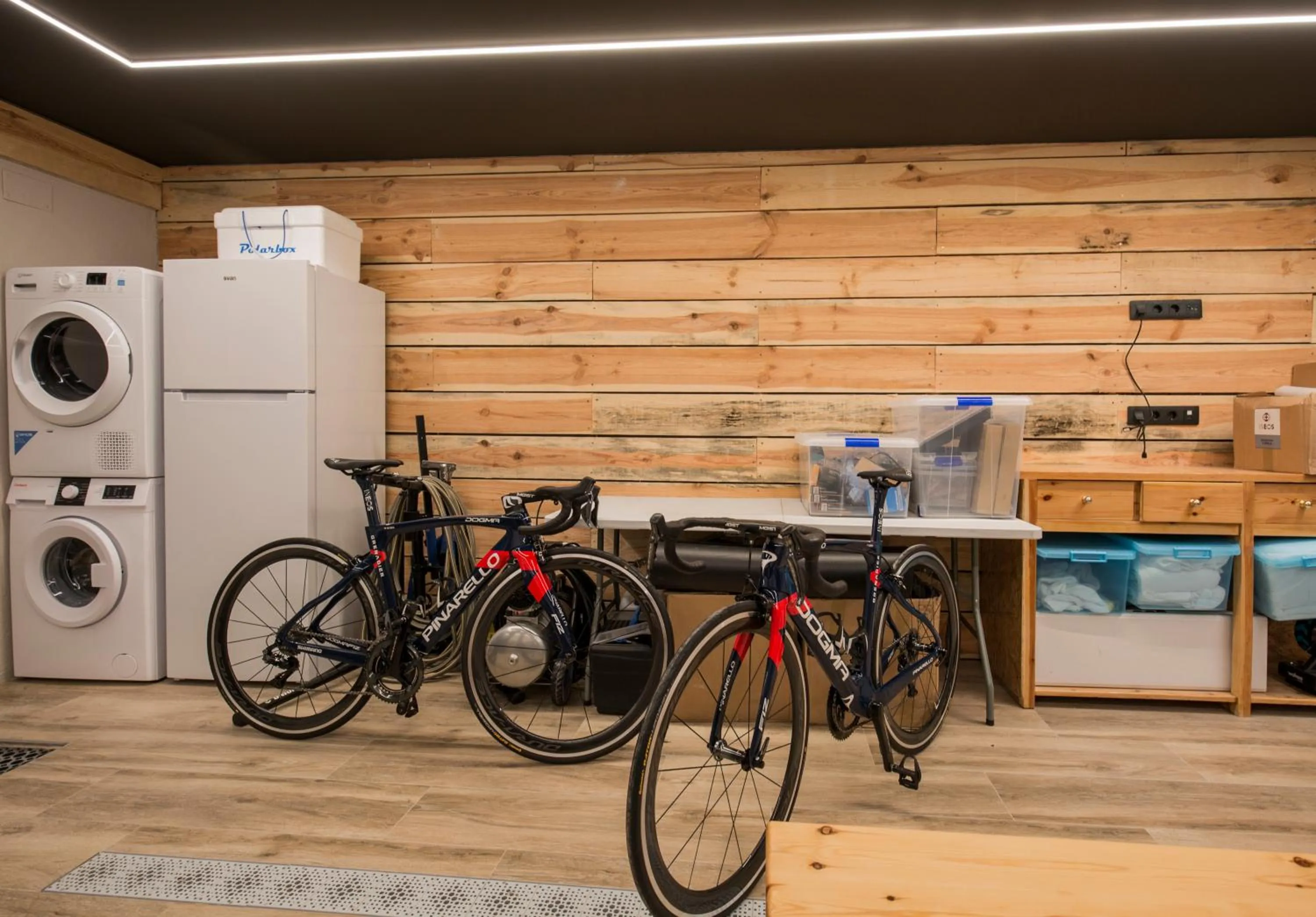 Cycling in Pic Maià Mountain Hotel