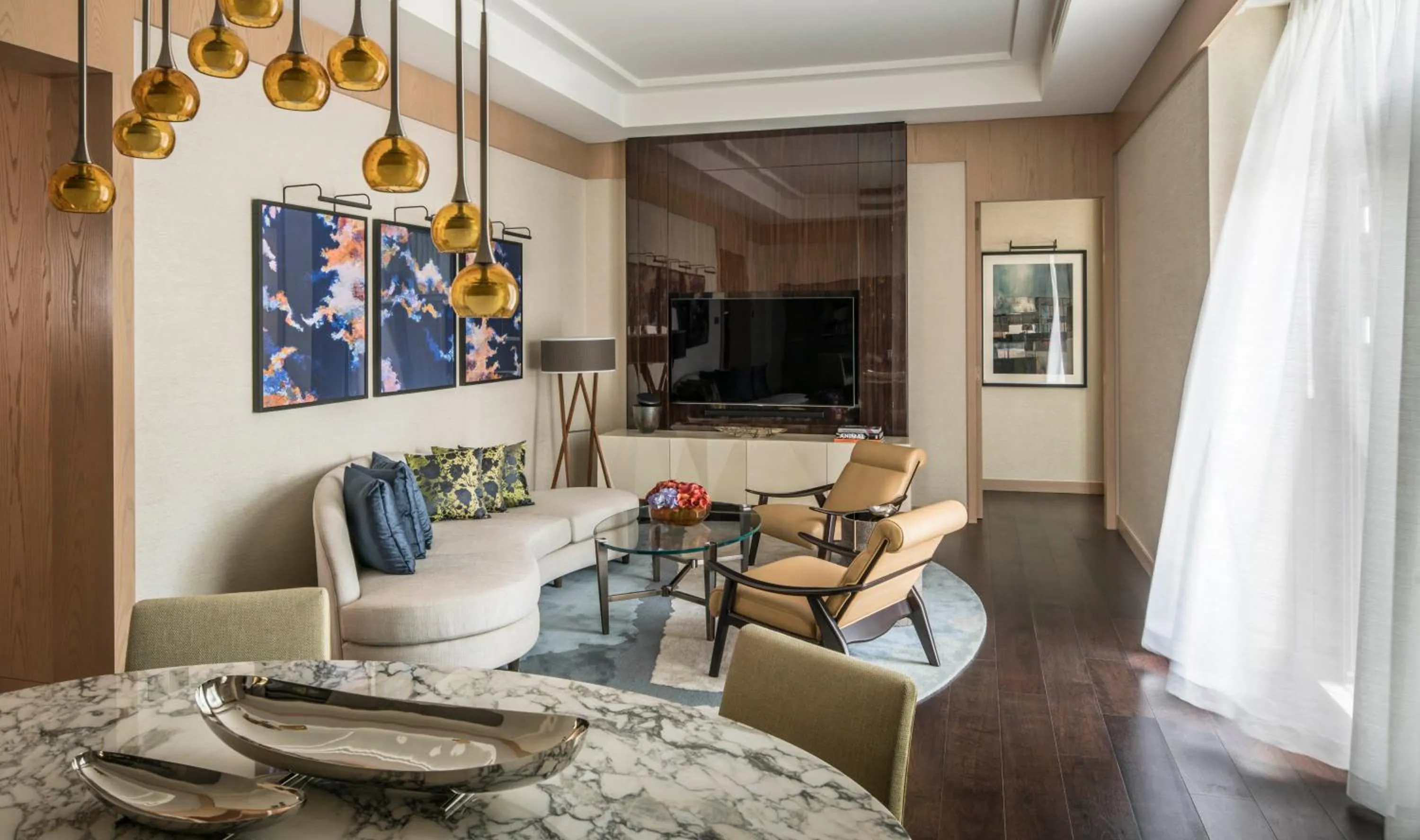 Living room in Four Seasons Hotel Dubai International Financial Centre