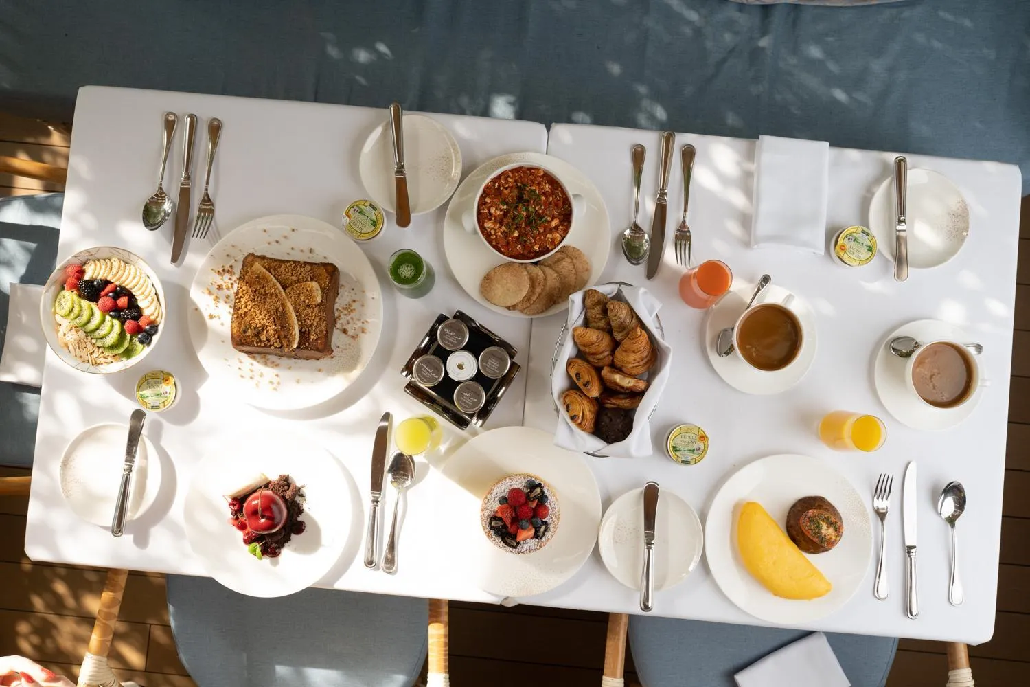 Breakfast in Four Seasons Hotel Dubai International Financial Centre