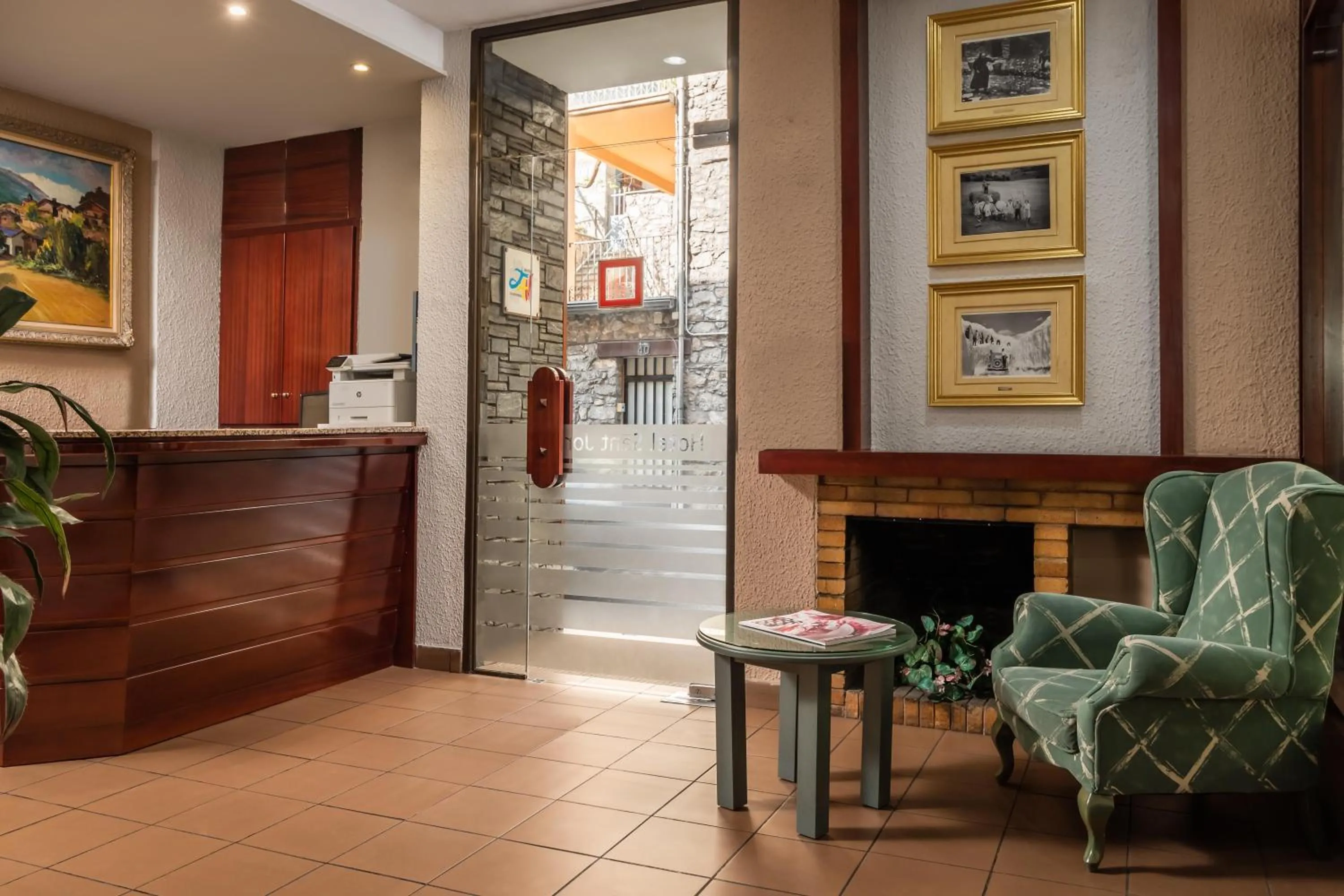 Lobby or reception in Hotel Sant Jordi by ALEGRIA