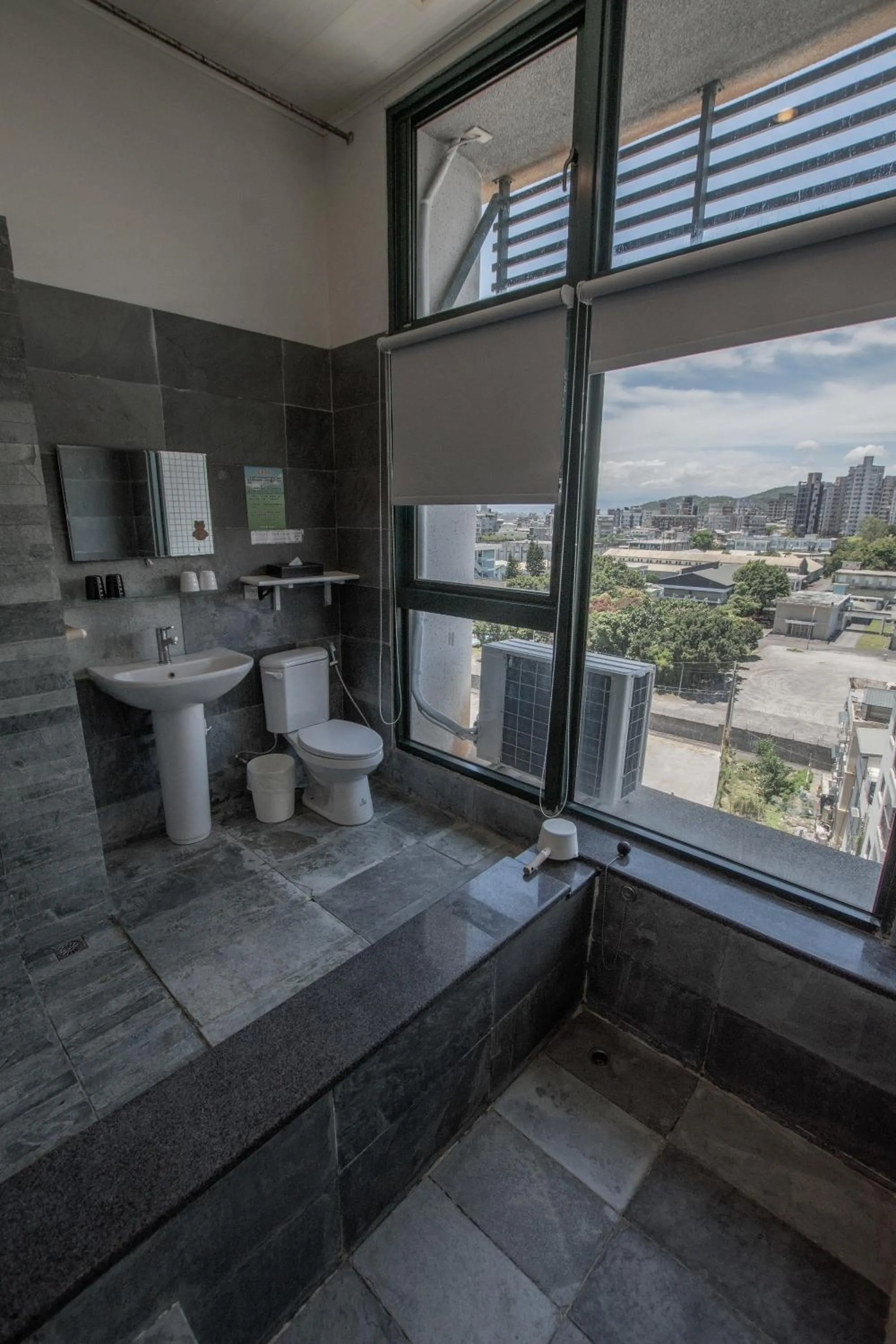 Duoai Mineral Spring