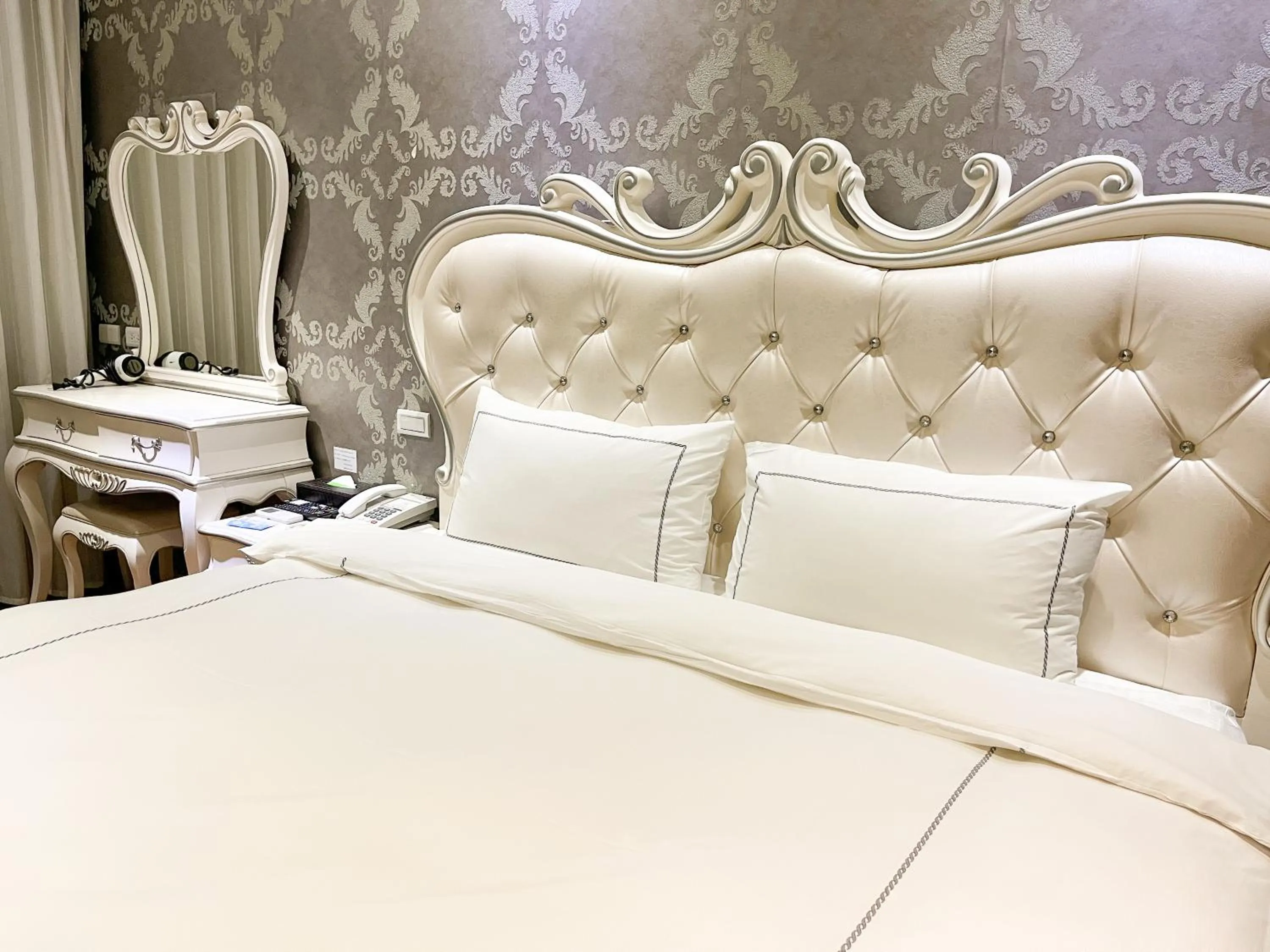 Bed in Duoai Mineral Spring