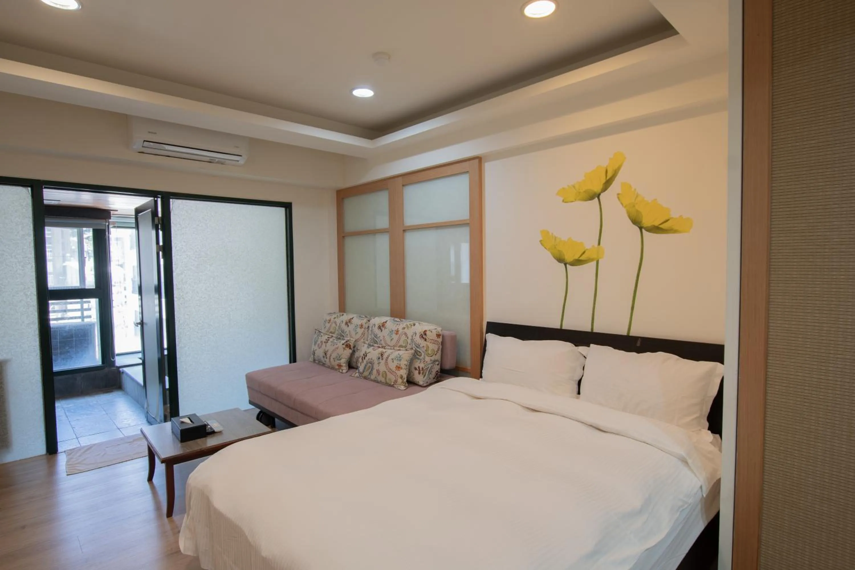 Bed in Duoai Mineral Spring