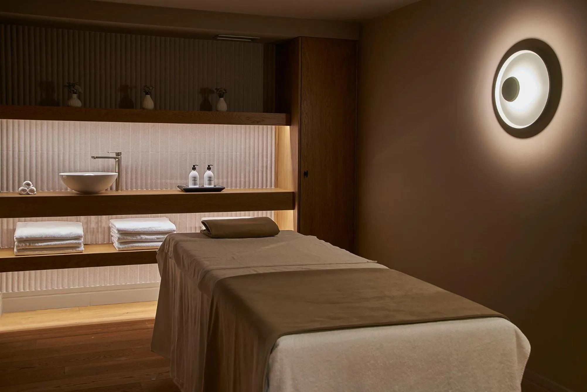 Spa and wellness centre/facilities, Bed in Serras Andorra