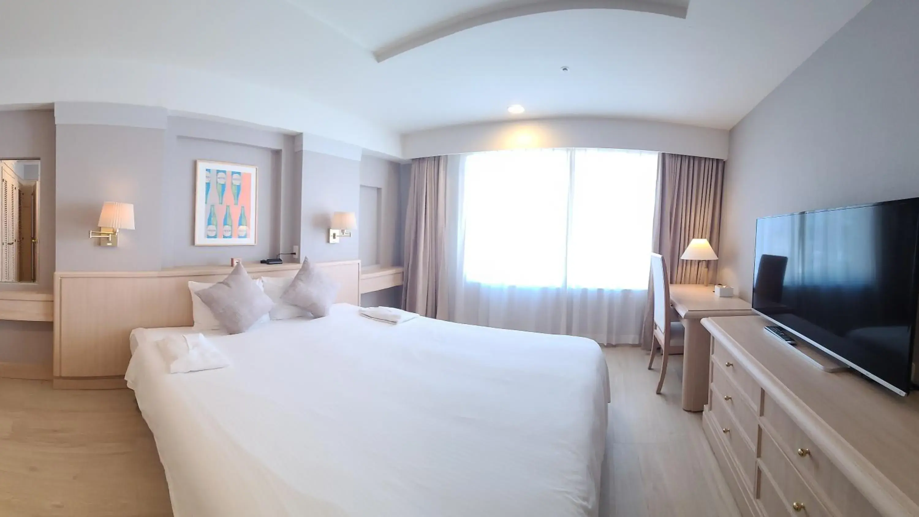 Junior Suite Double Room - Non-Smoking in 琉球オリオンホテル 那覇国際通り Junior Suite Double Room - Non-Smoking in 琉球オリオンホテル 那覇国際通り