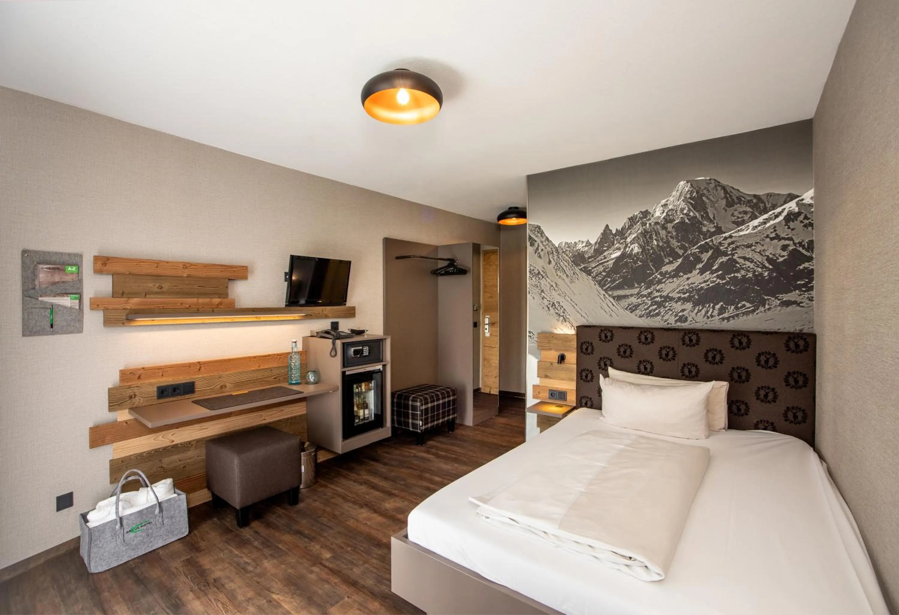 Photo of the whole room, Bed in Arcus Hotel München Messe