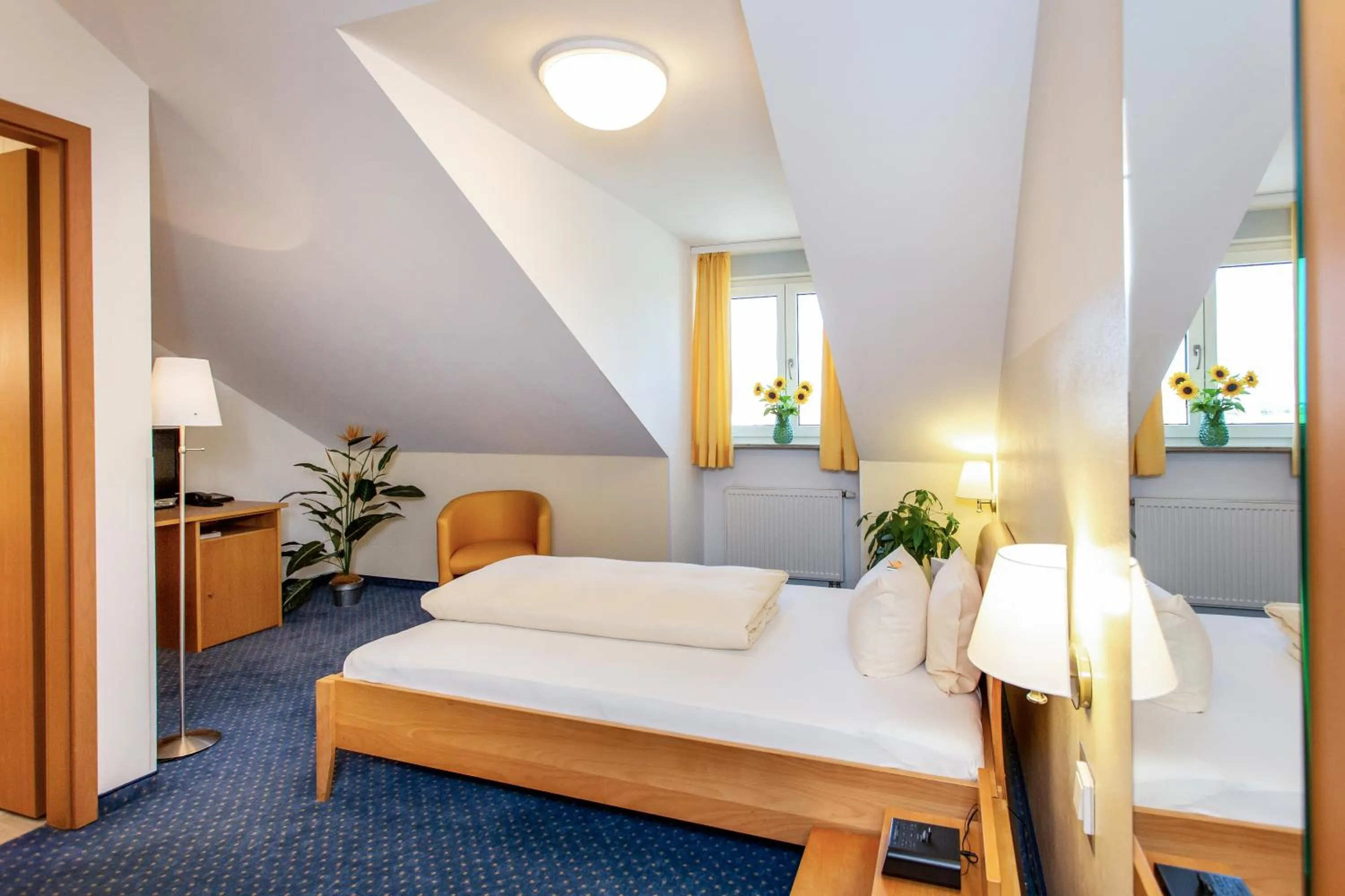 Bedroom, Bed in Arcus Hotel München Messe