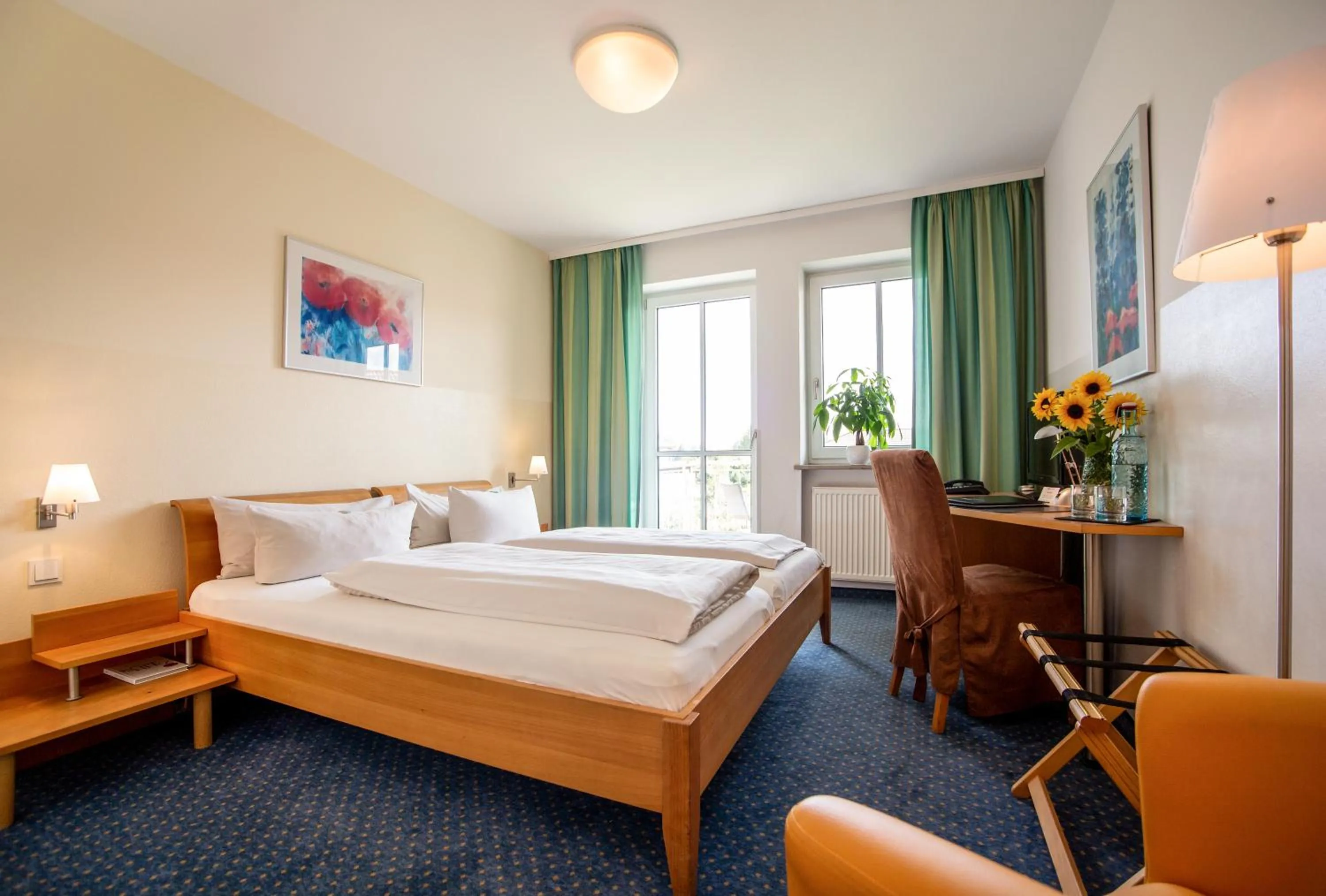 Photo of the whole room, Bed in Arcus Hotel München Messe