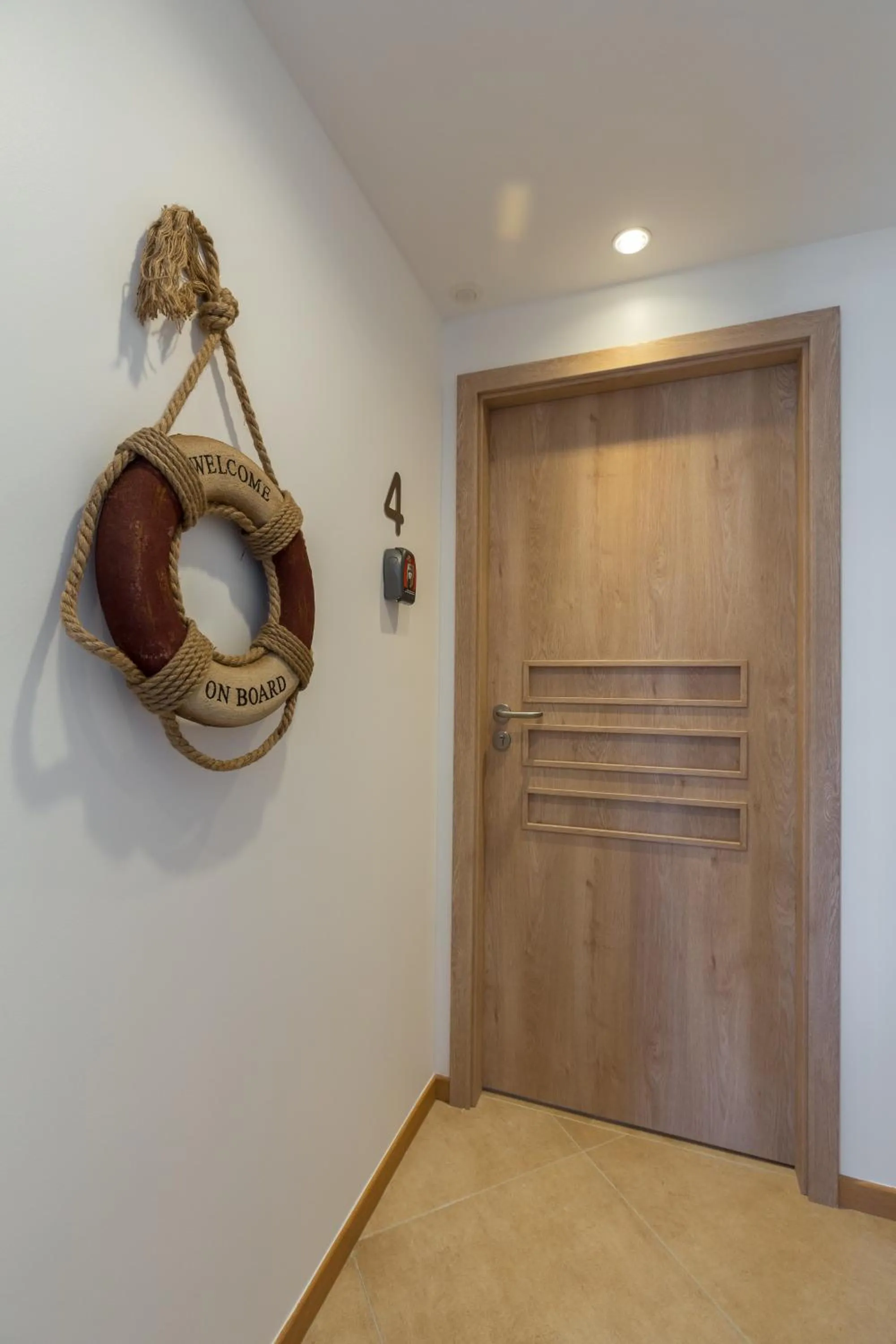 Area and facilities in Palais Saint Pierre