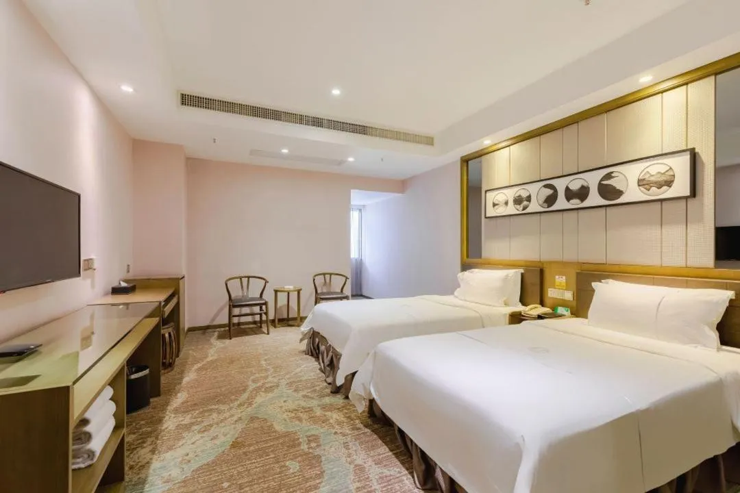 lnsail Hotel Shenzhen Luohu Port Railway Station