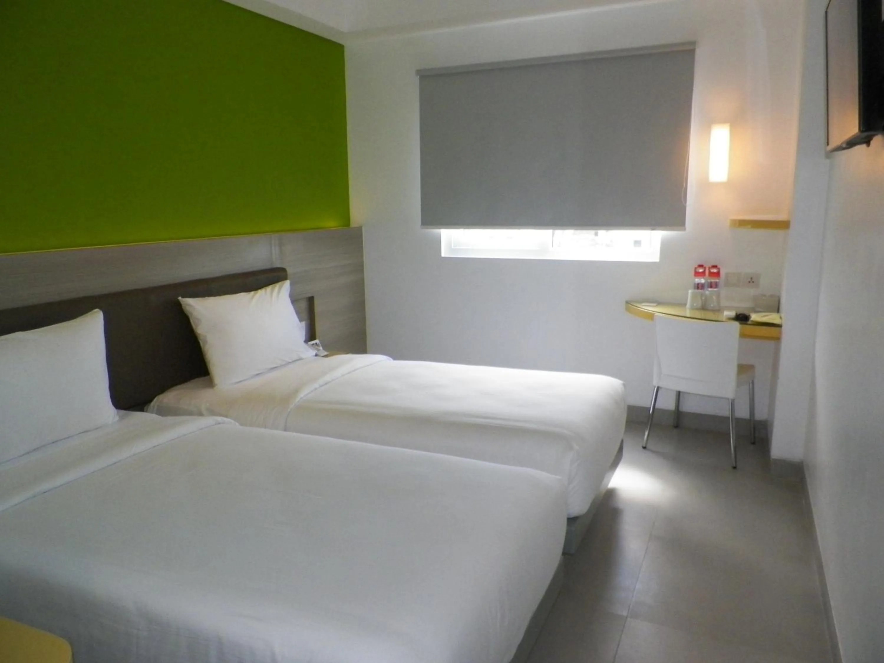 Day, Bed in Amaris Hotel Malioboro - Jogja
