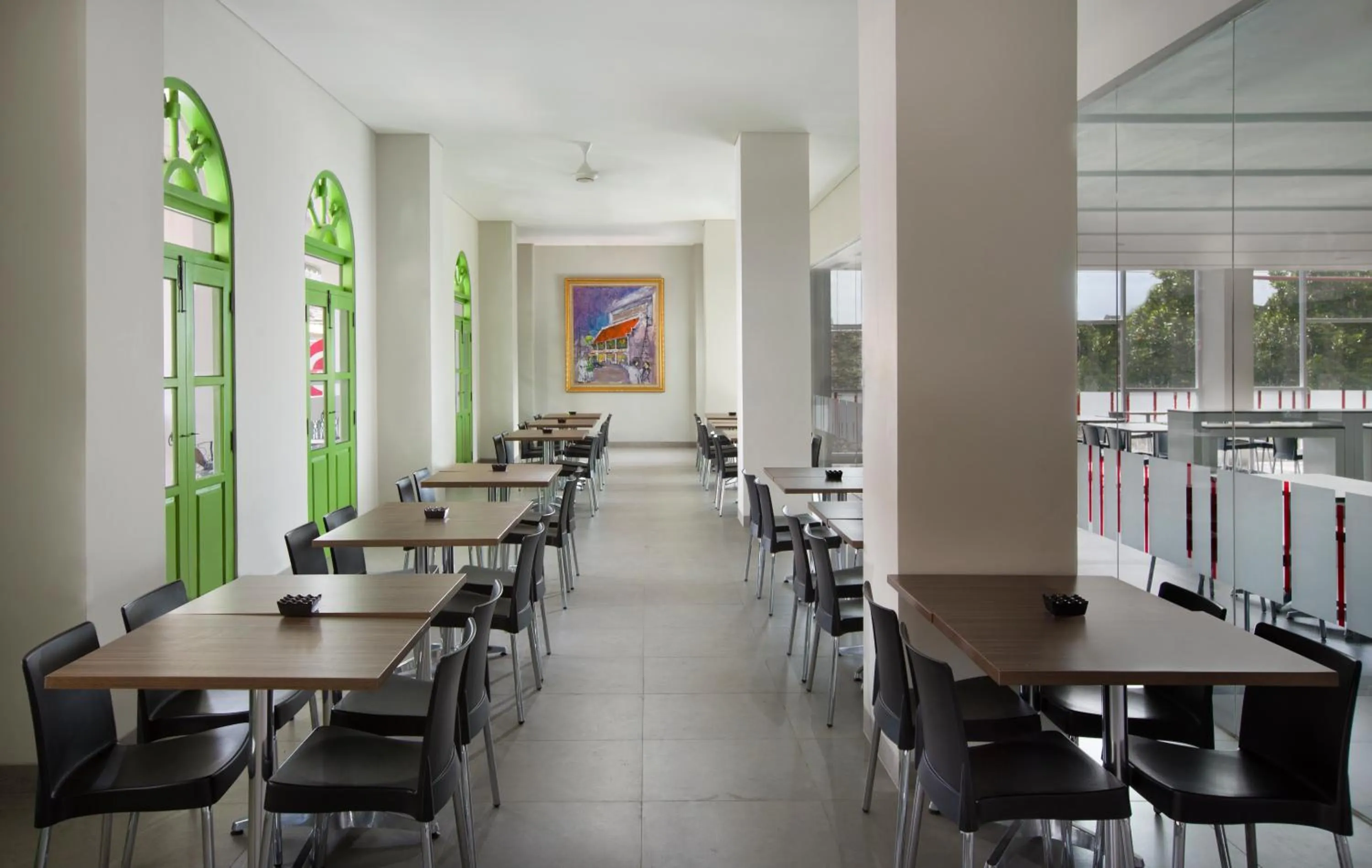 Restaurant/places to eat in Amaris Hotel Malioboro - Jogja