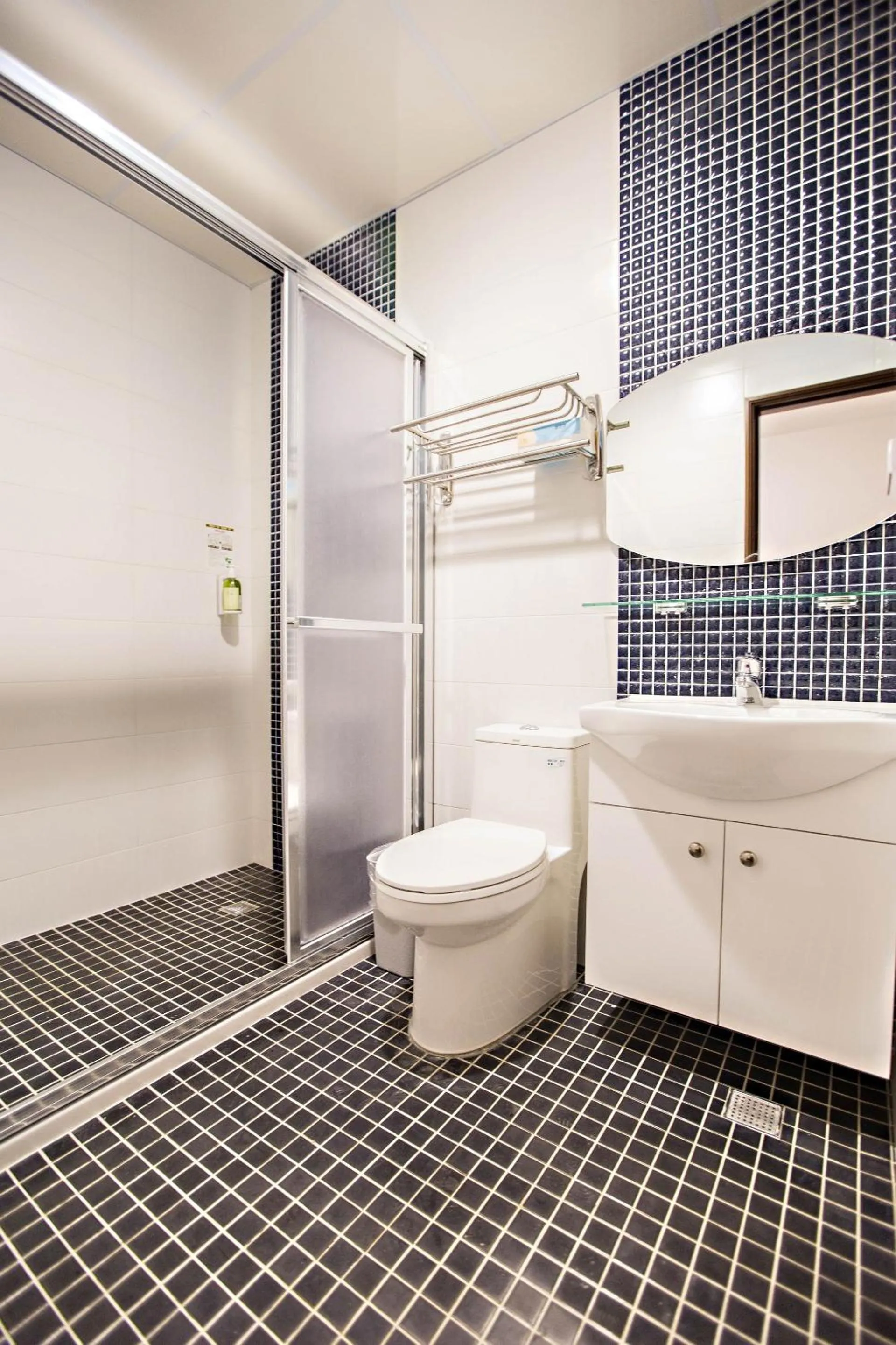 Bathroom in Success 66 B&B