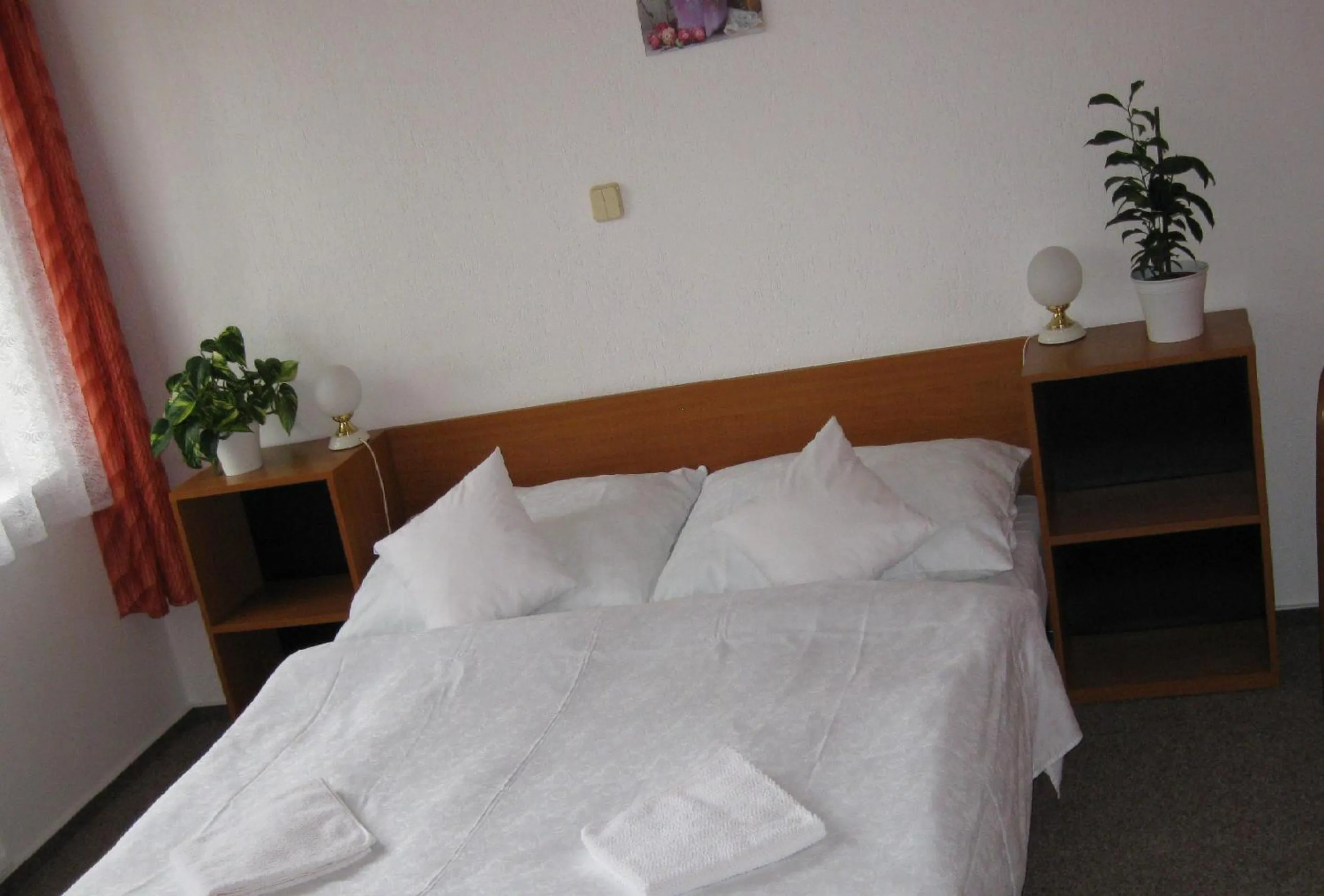 Bedroom in Hotel Amos