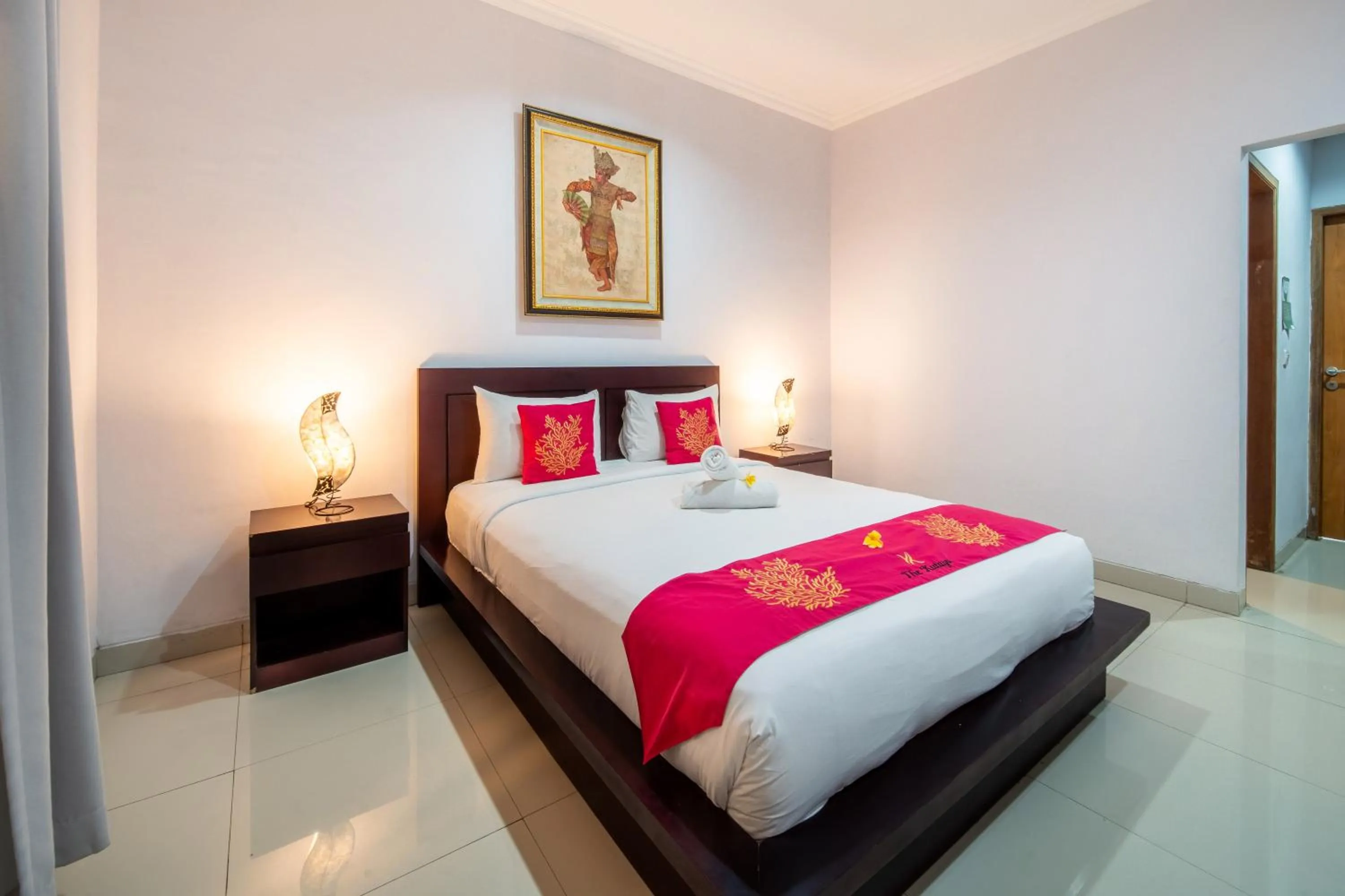 Bedroom, Bed in The Kutaya