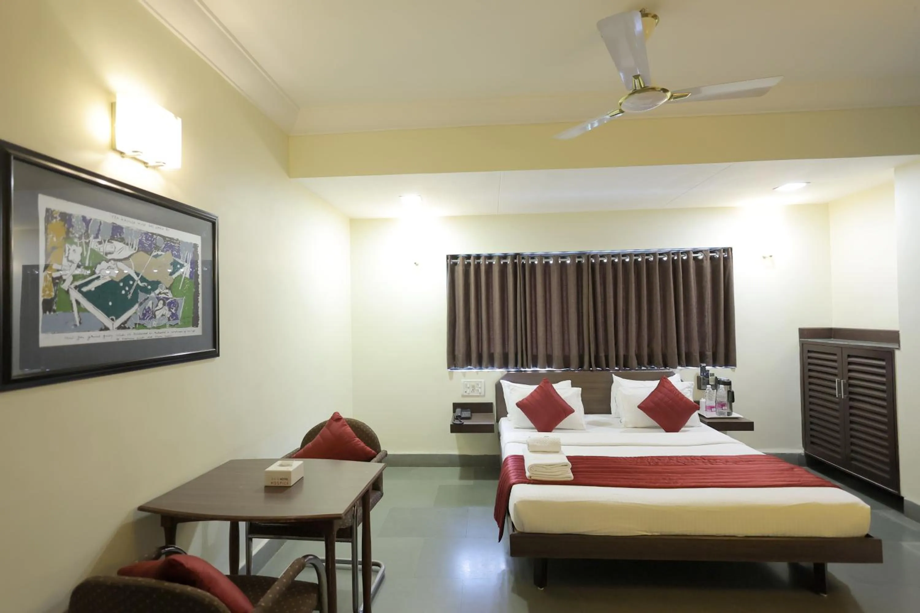 Bed in Hotel Hospice