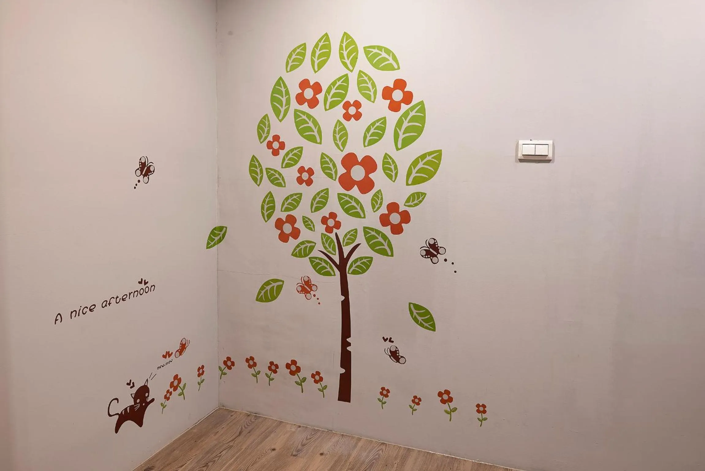 Decorative detail in Ease Single Inn