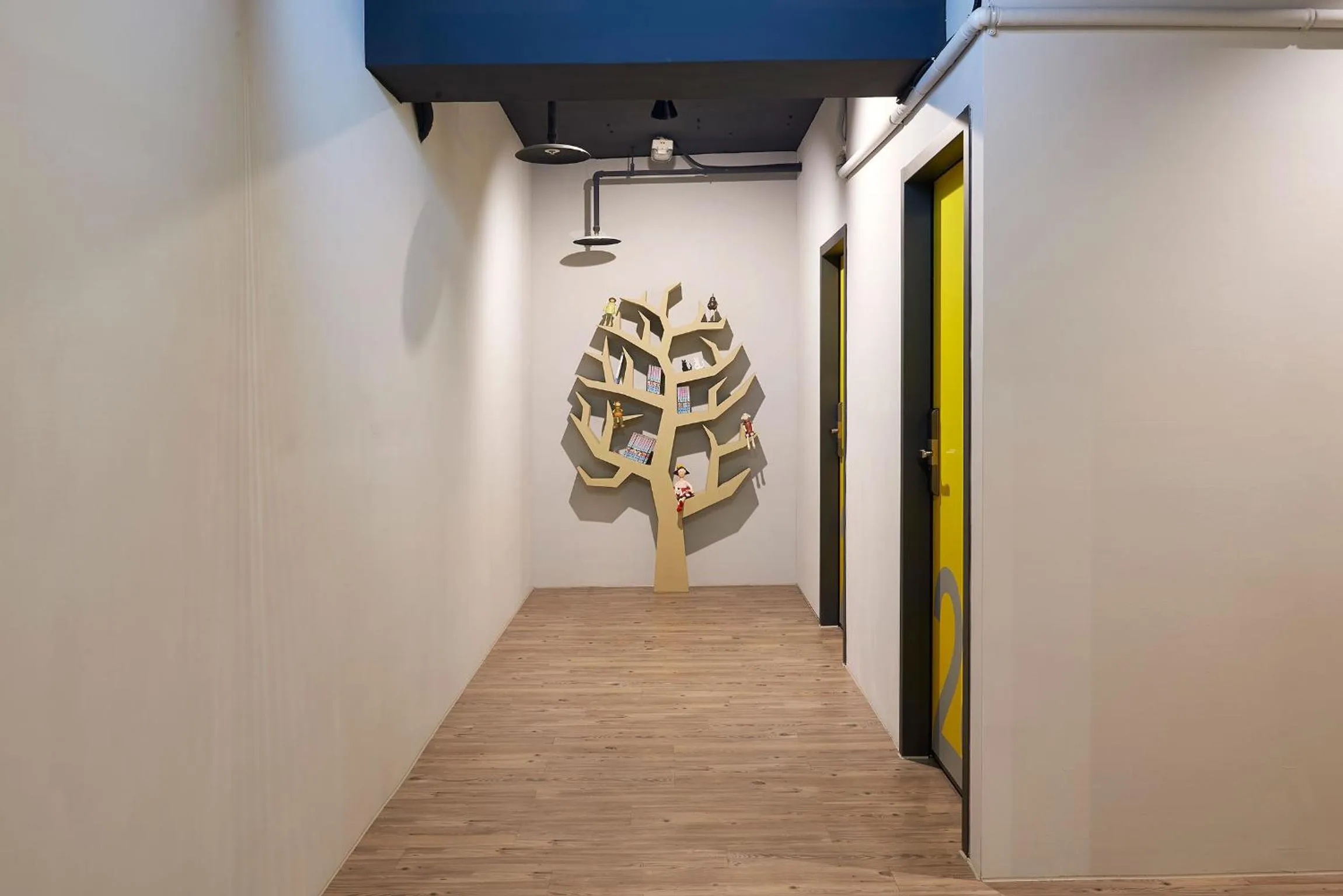 Decorative detail in Ease Single Inn