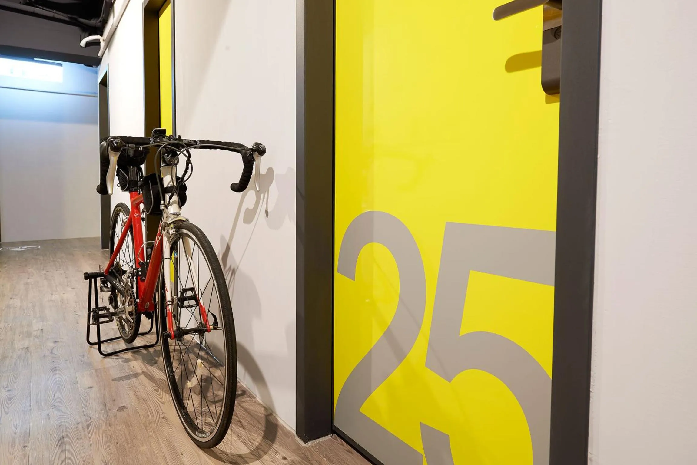 Other in Ease Single Inn