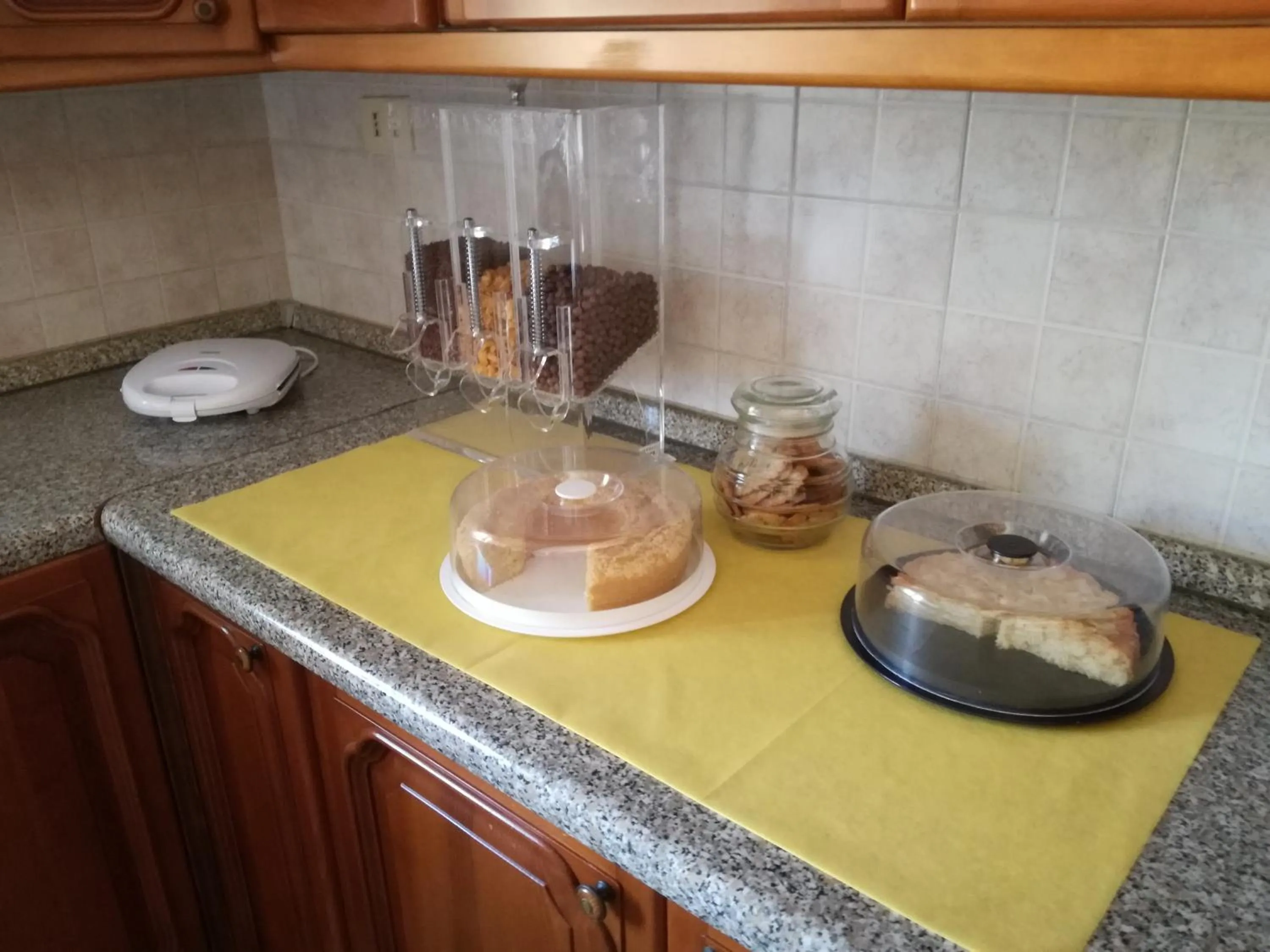 Communal kitchen in B&B Casa degli Ulivi