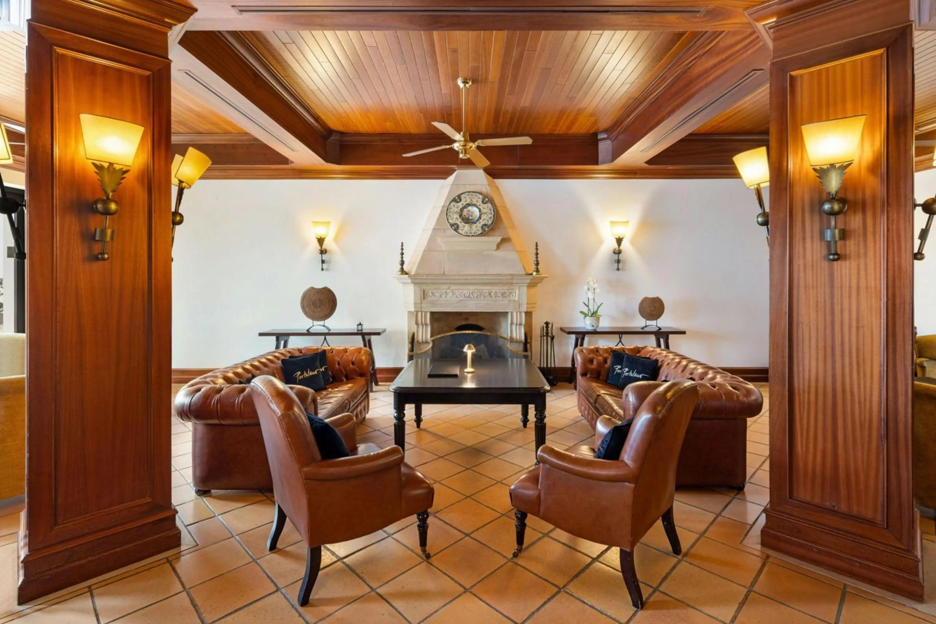 Restaurant/places to eat in Pine Cliffs Ocean Suites, a Luxury Collection Resort & Spa, Algarve