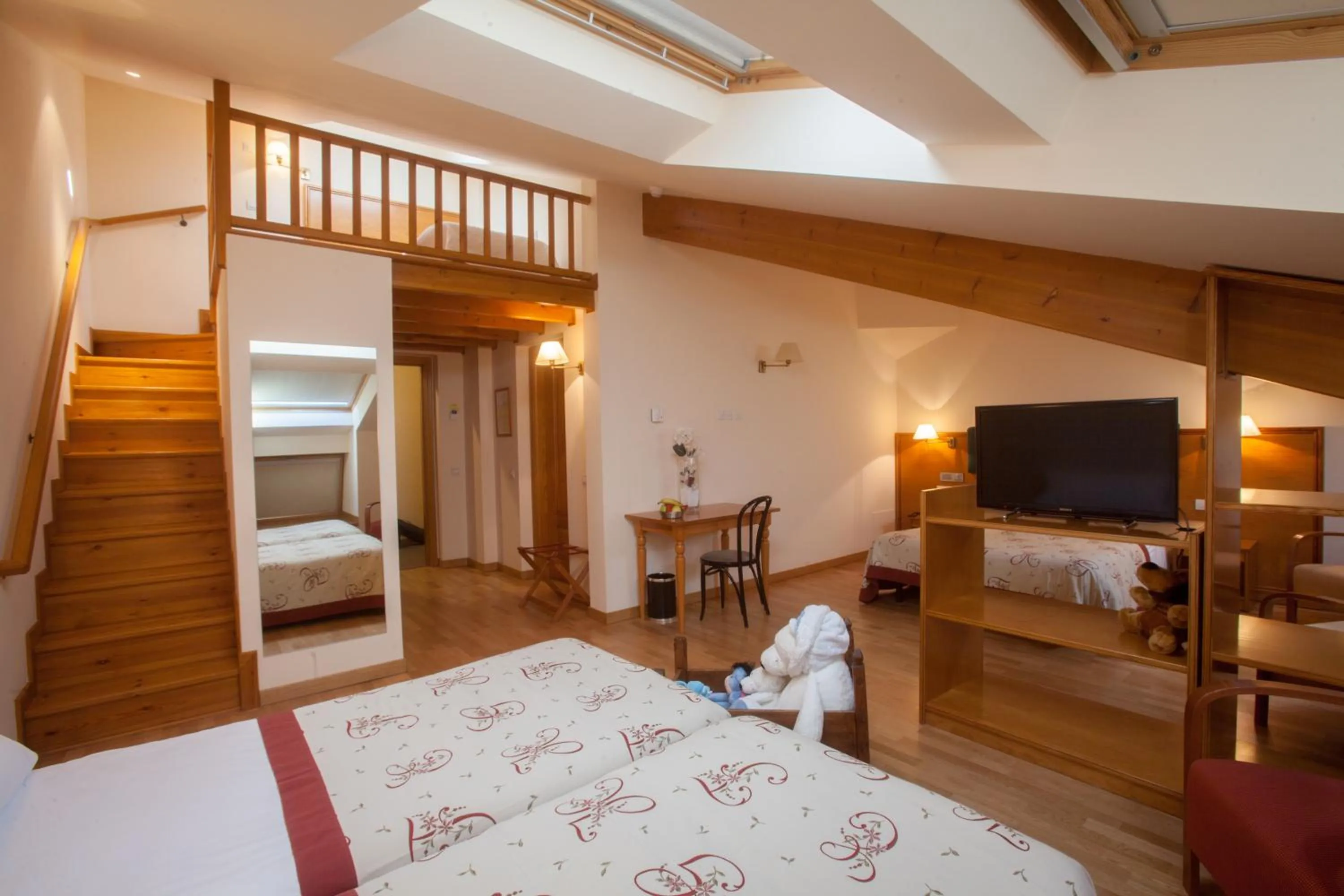 Photo of the whole room, Bed in Hotel Bonavida