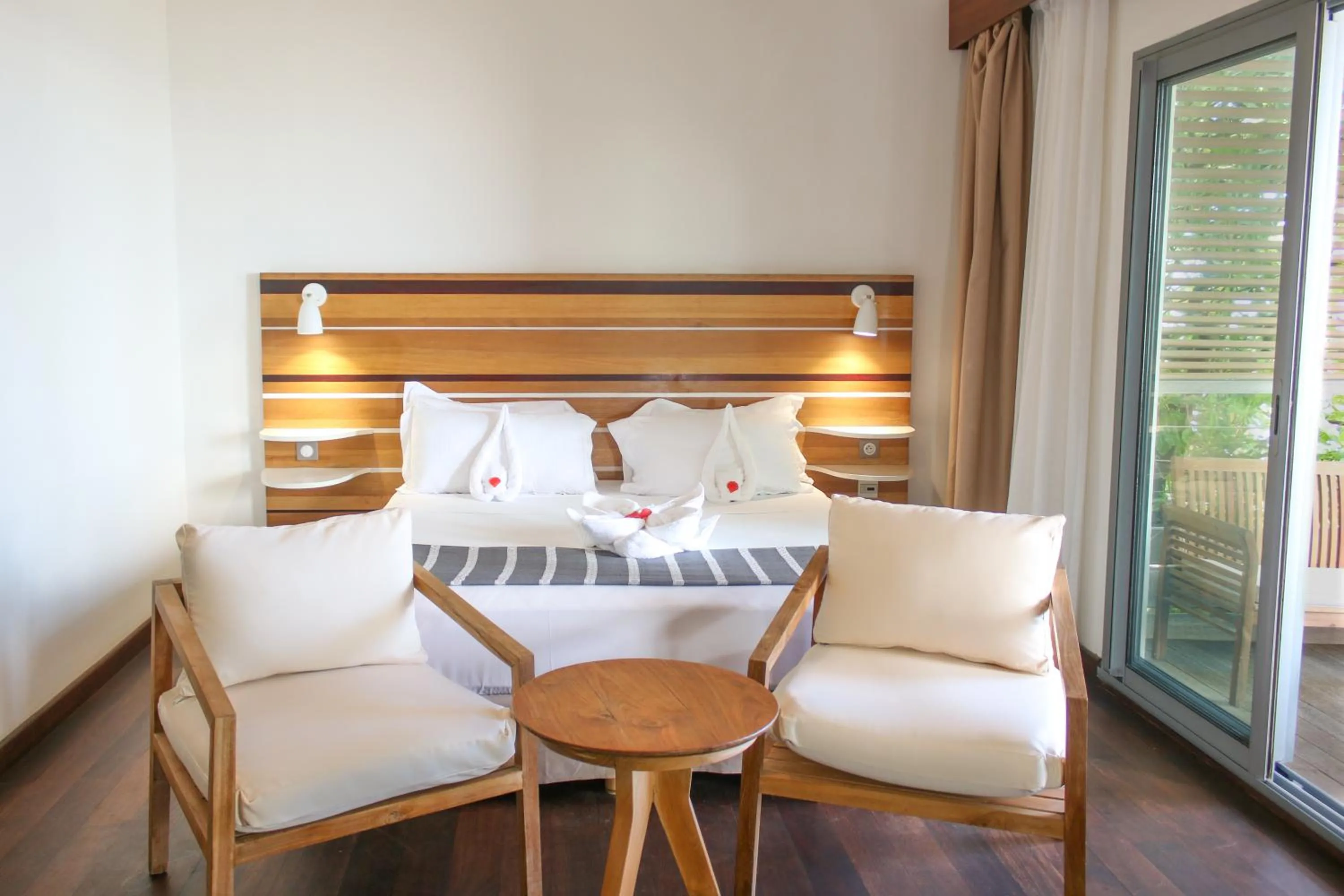 Bed in Le Battant Des Lames