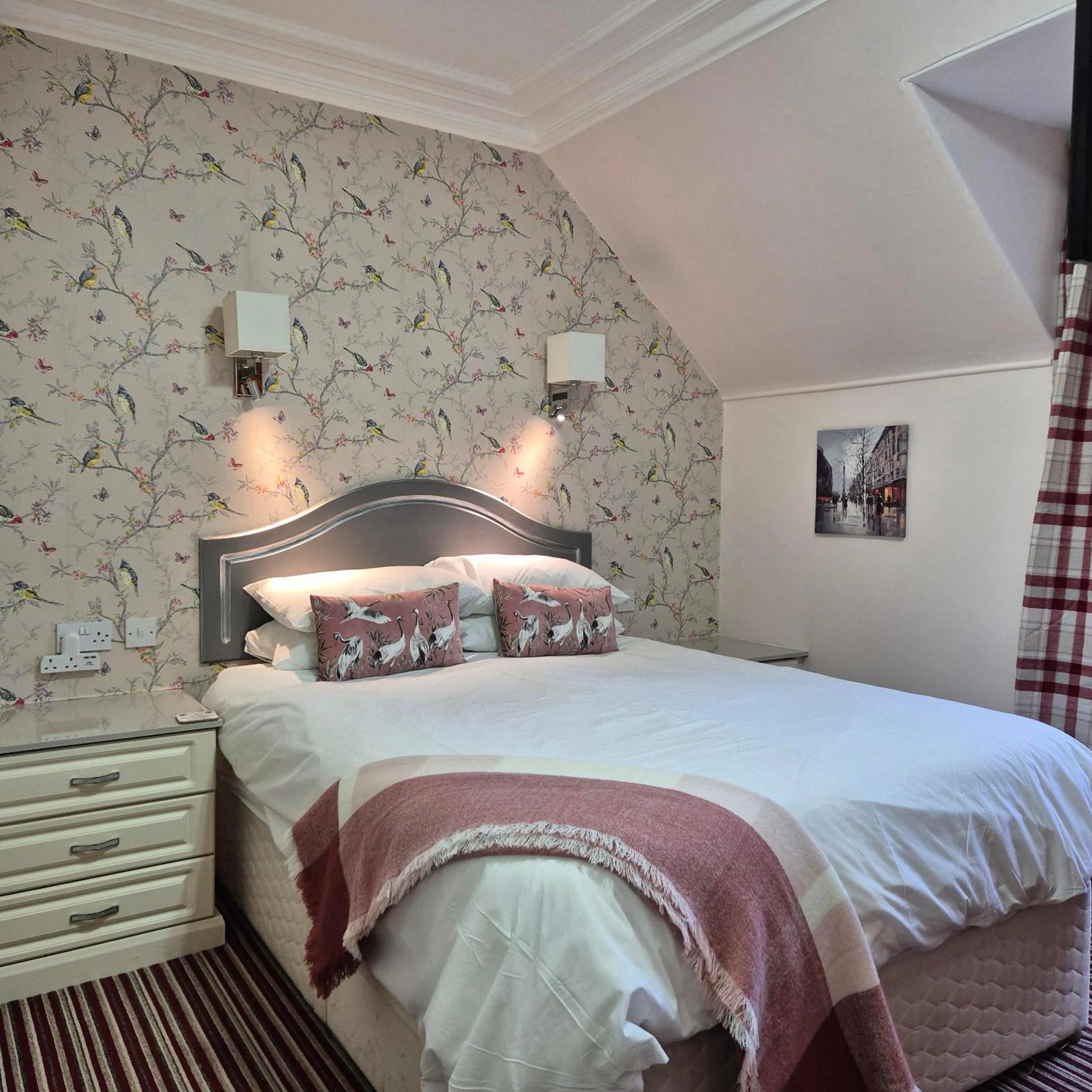 Bedroom, Bed in Kintrae B&B