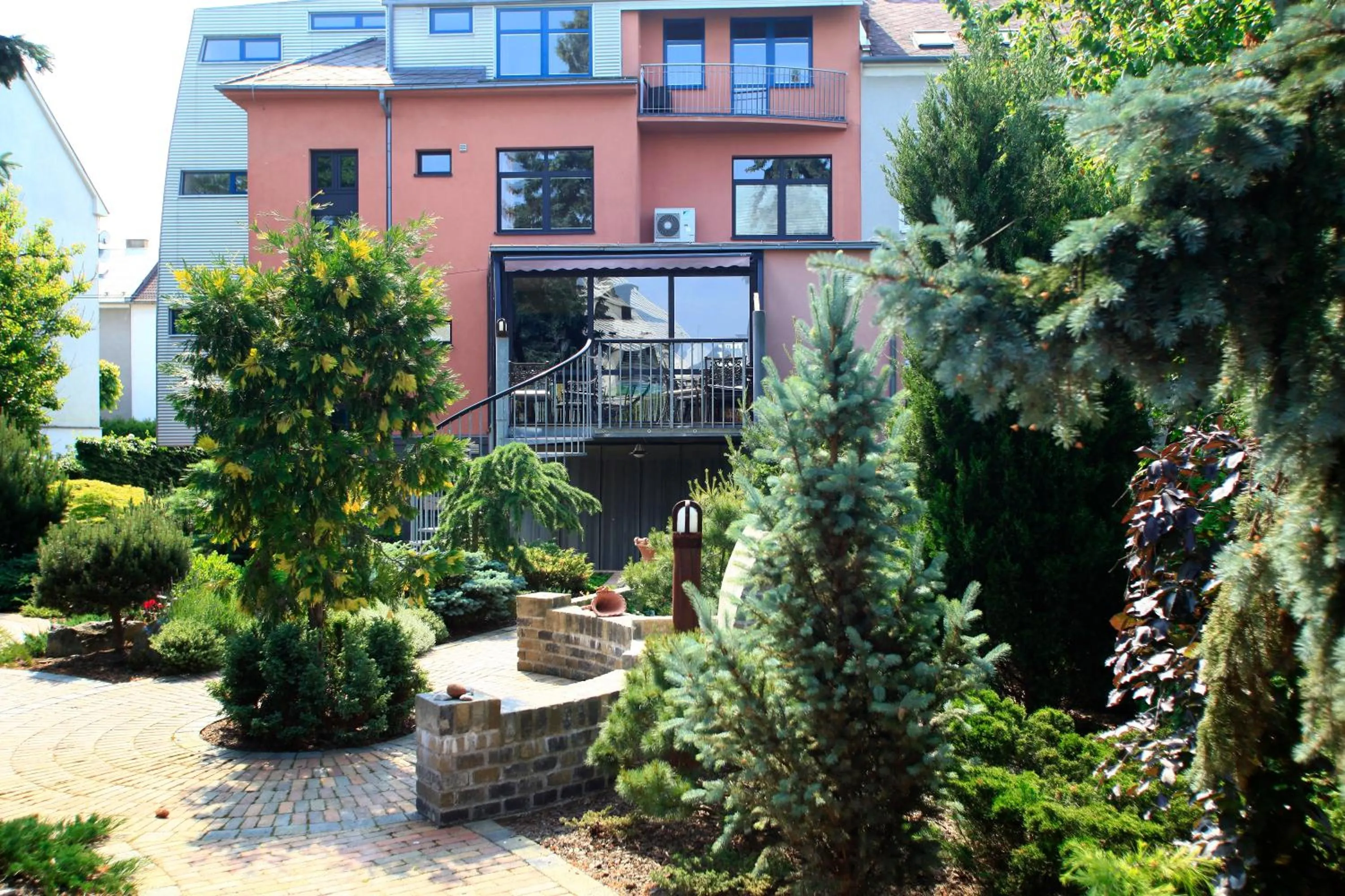 Property building in Hotel Conti