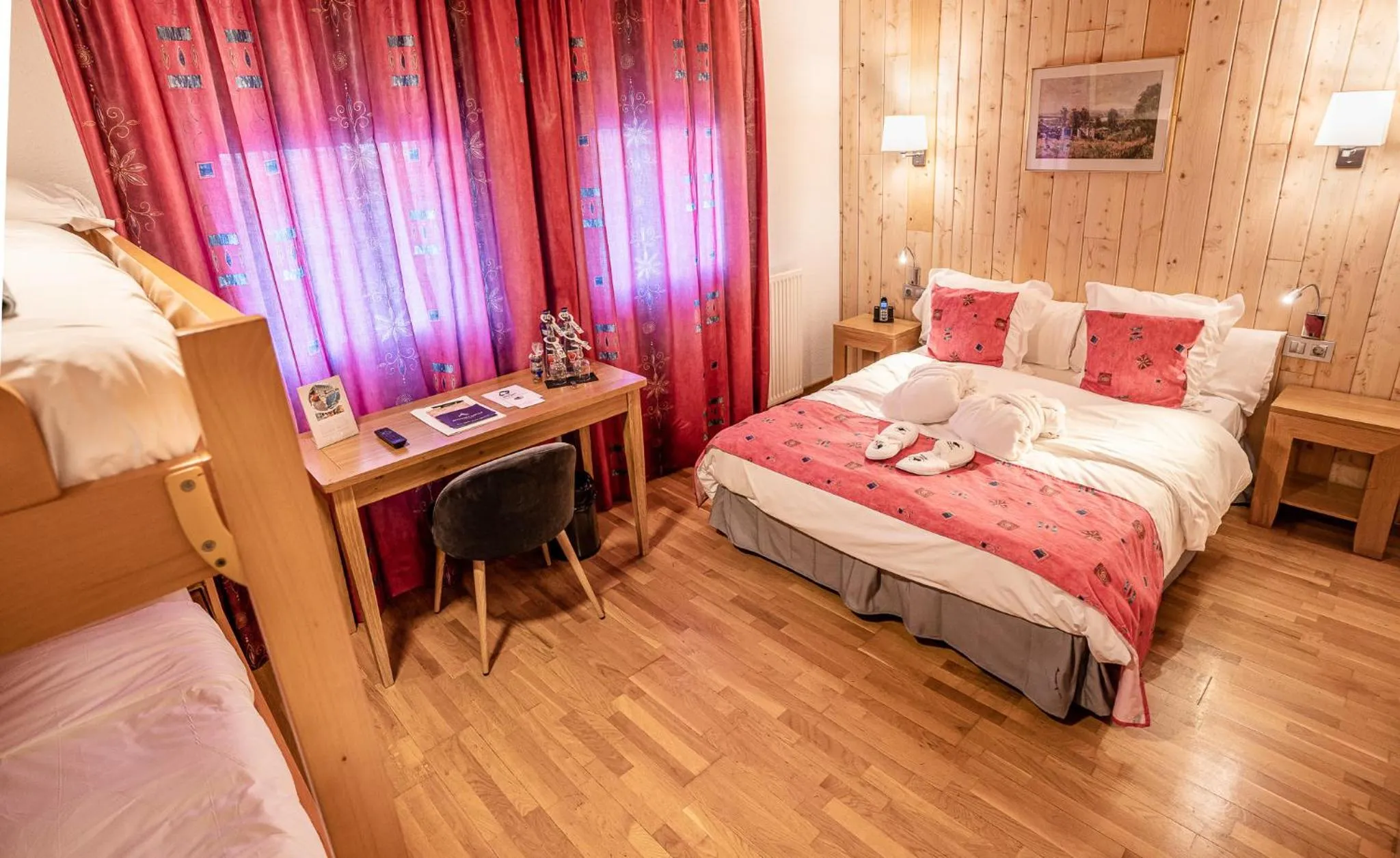 Bed in Hotel & SPA Llop Gris