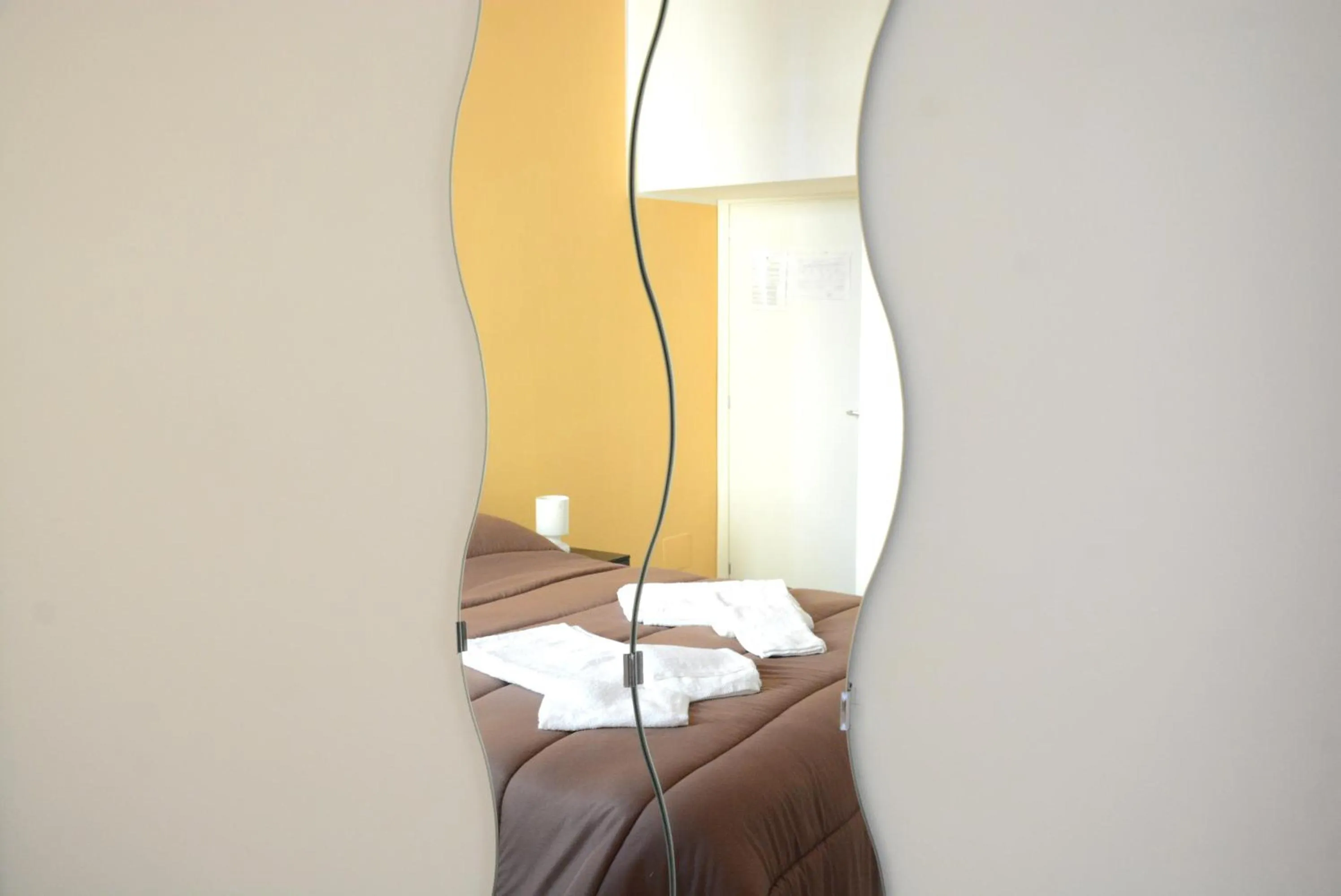 Bedroom in Grigio Pesca